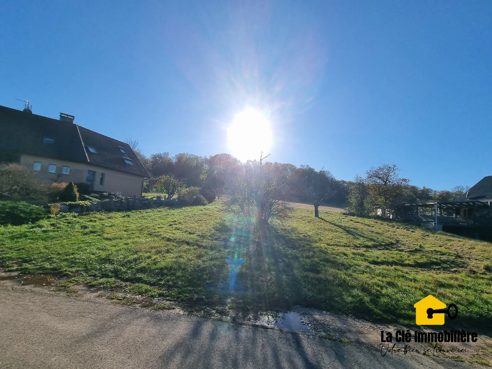 Terrain constructible viabilisé à HIRSINGUE, Sundgau, idéal pour votre projet de maison 