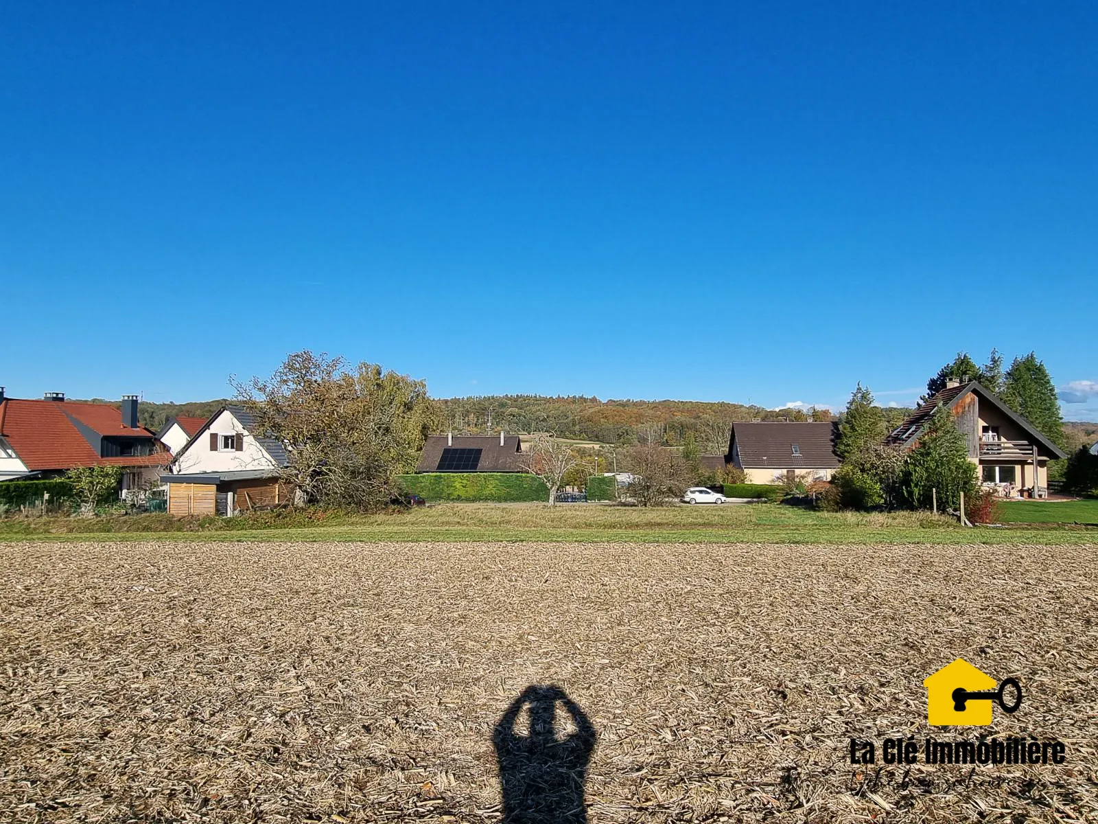 Terrain constructible viabilisé à HIRSINGUE, Sundgau, idéal pour votre projet de maison 