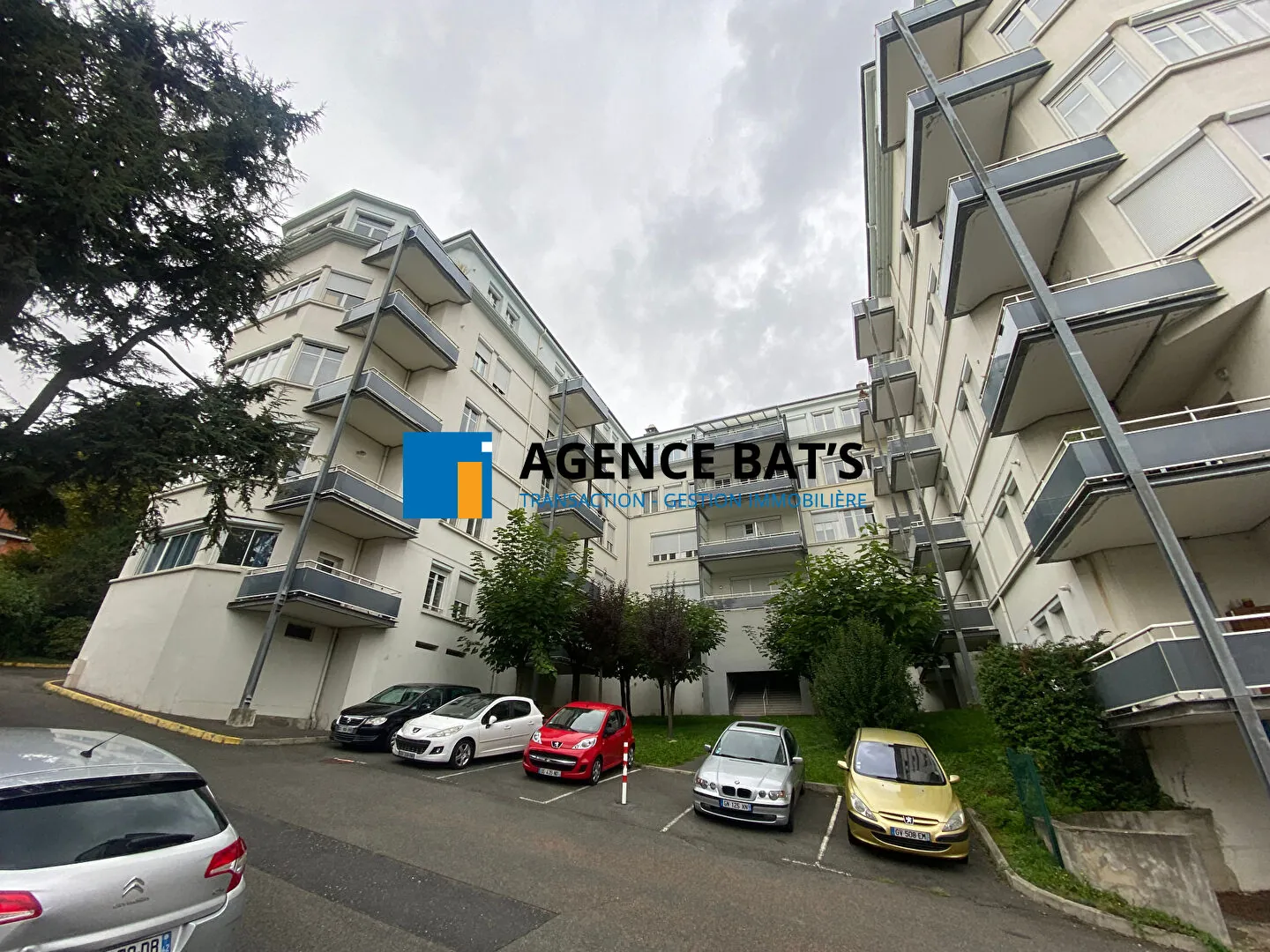 A vendre appartement lumineux de 89 m² à Saint-Étienne dans résidence sécurisée 