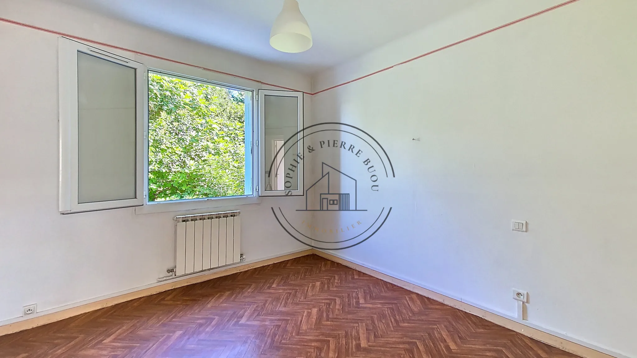 Appartement T3 avec garage en centre-ville de Cavaillon 