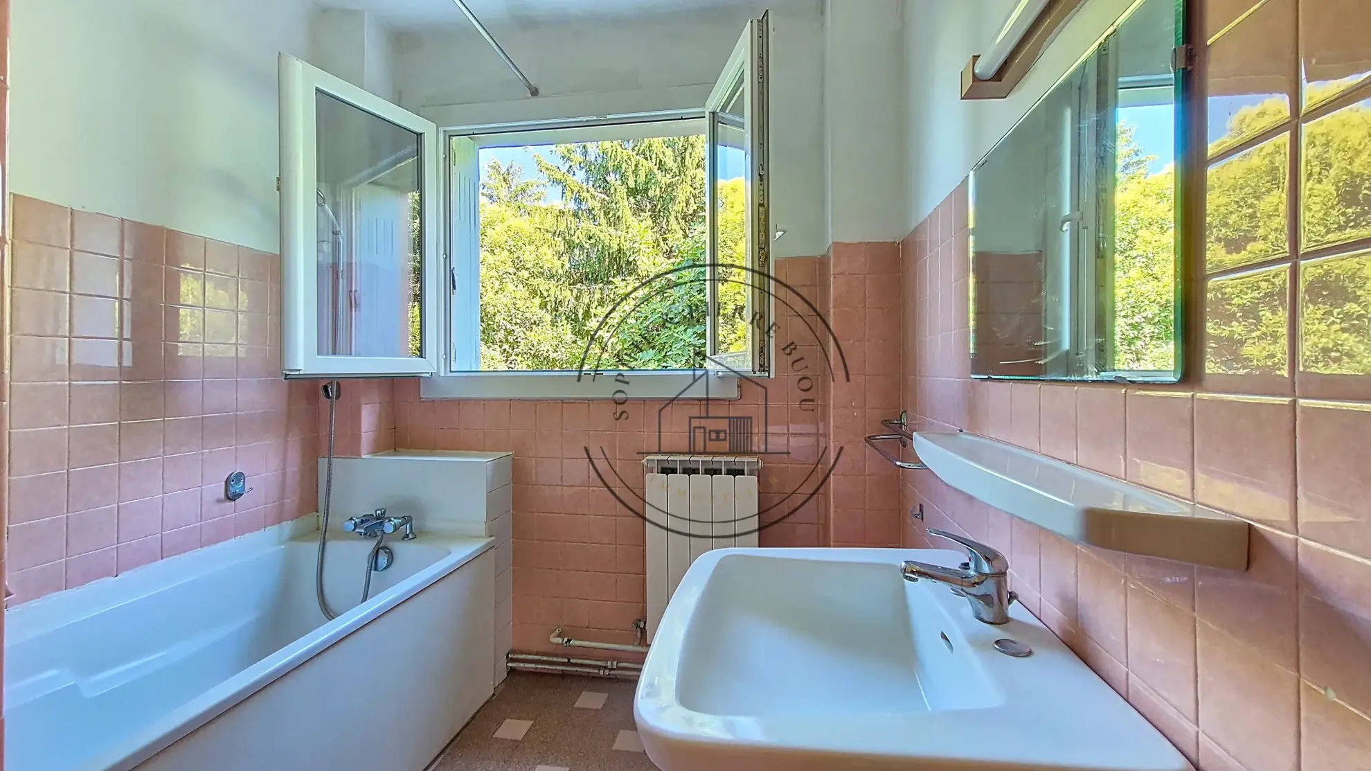 Appartement T3 avec garage en centre-ville de Cavaillon 