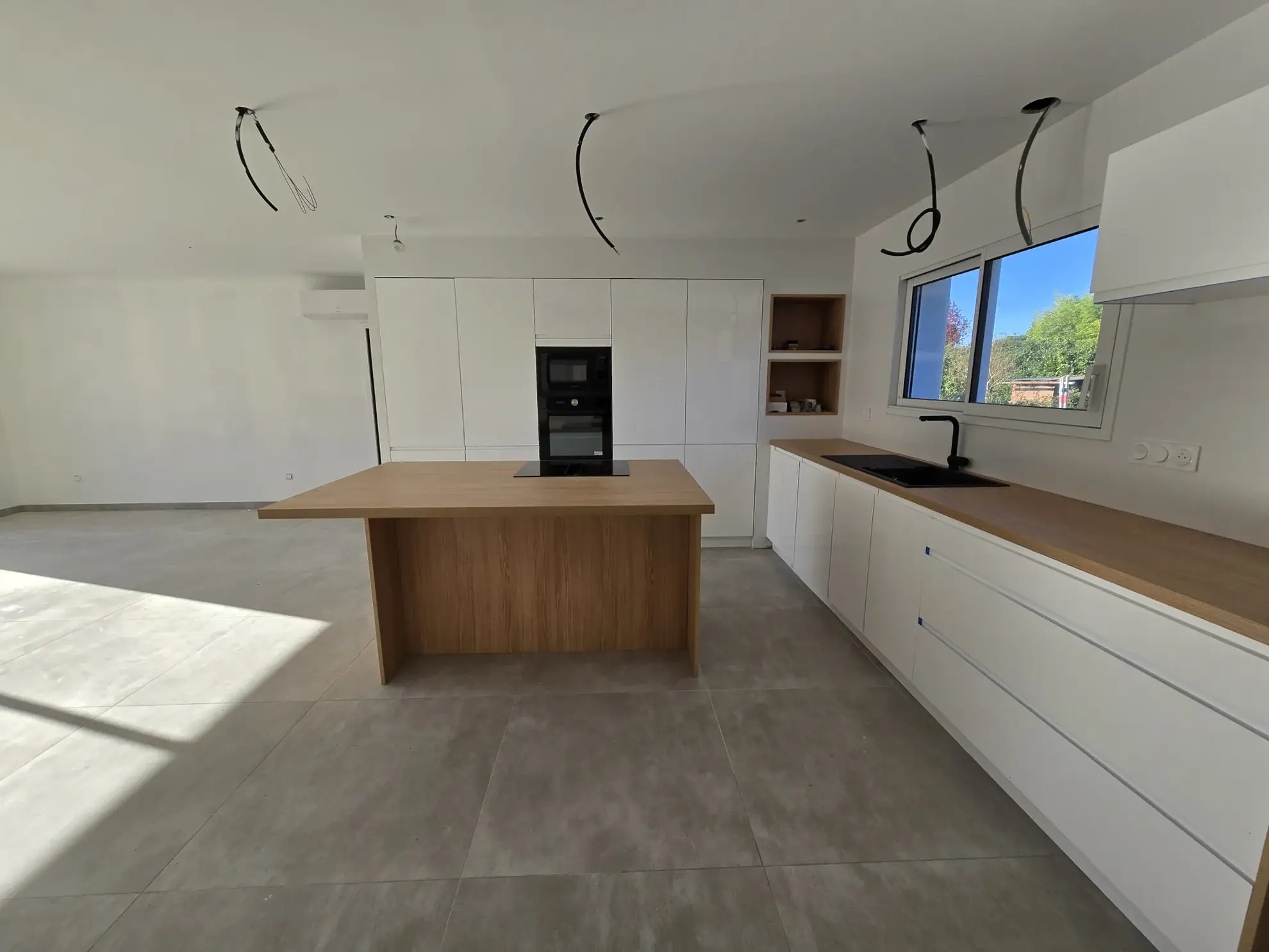 Maison neuve à Tarbes de 110 m² avec 3 chambres, terrasse et carport 