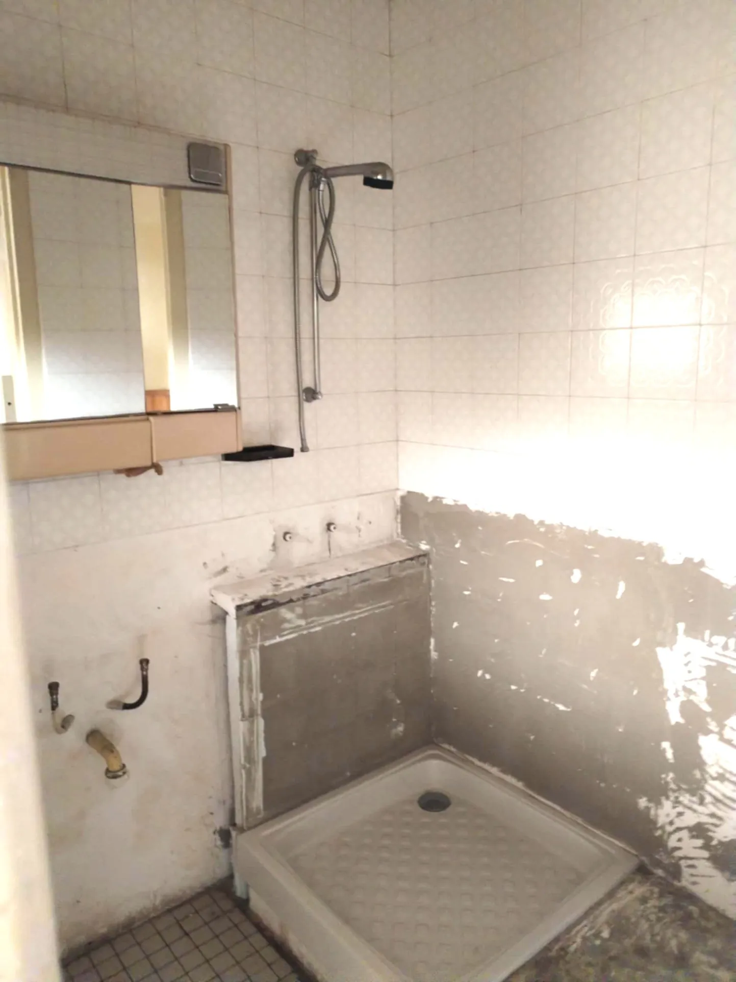 Maison à rénover à Troyes – Charmante maison avec potentiel dans l'Aube 