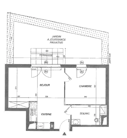 Bel appartement 2 pièces avec jardin, terrasse et parking dans le Chesnay-Rocquencourt