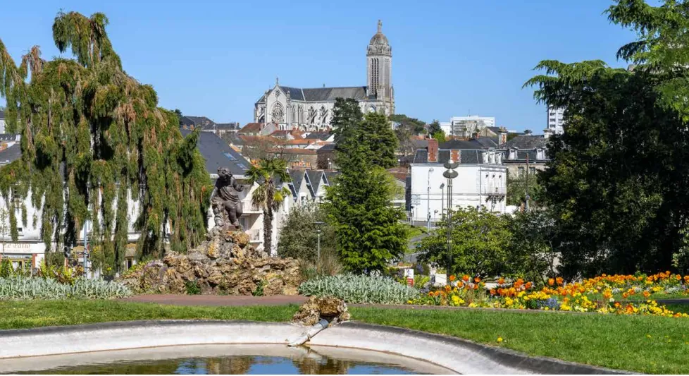 Appartement T2 neuf à Rennes avec balcon et parking - Livraison 2027 