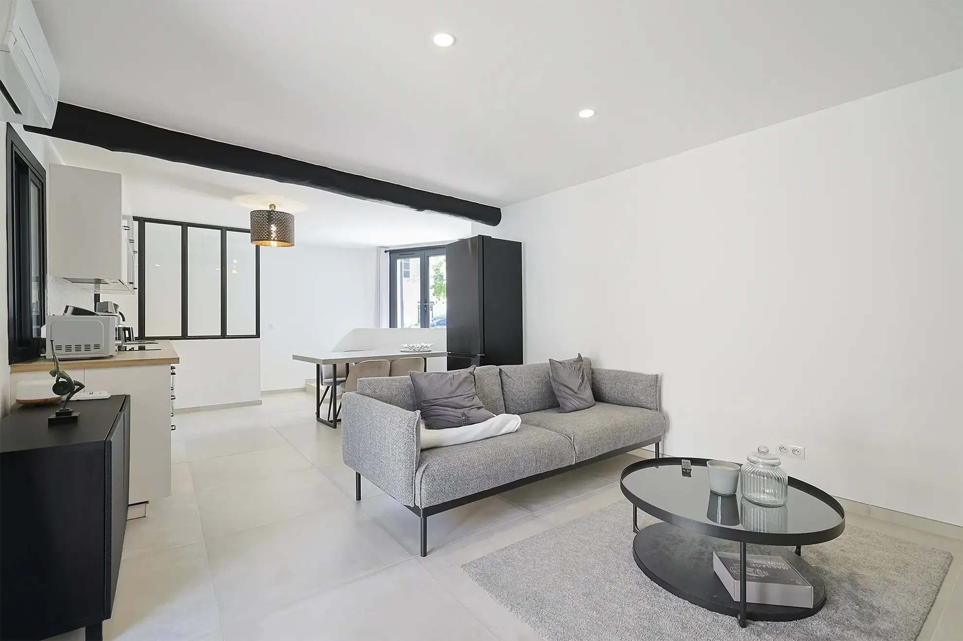 Maison de village rénovée de 62m² avec terrasse à Collobrières 