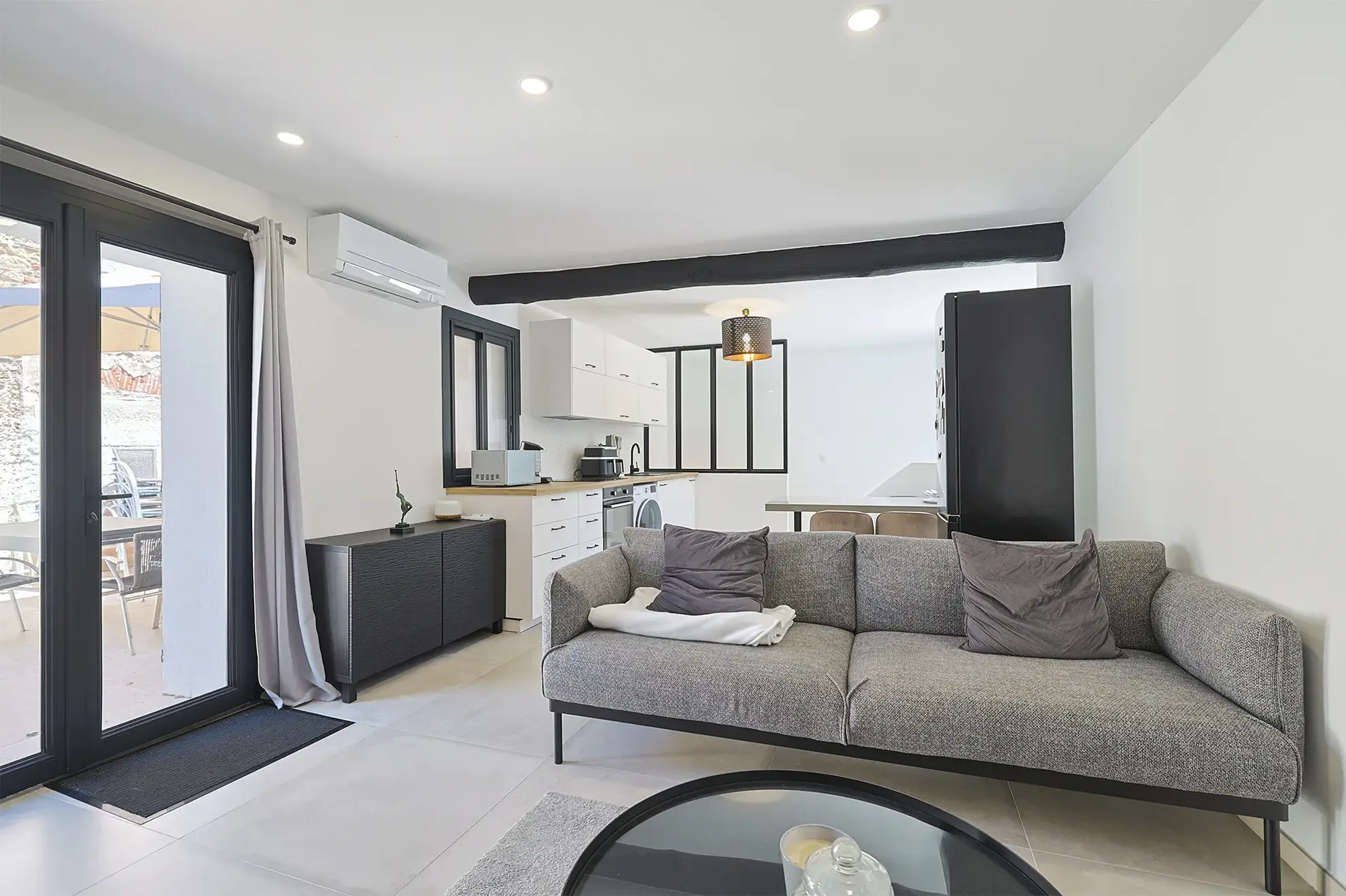 Maison de village rénovée de 62m² avec terrasse à Collobrières 