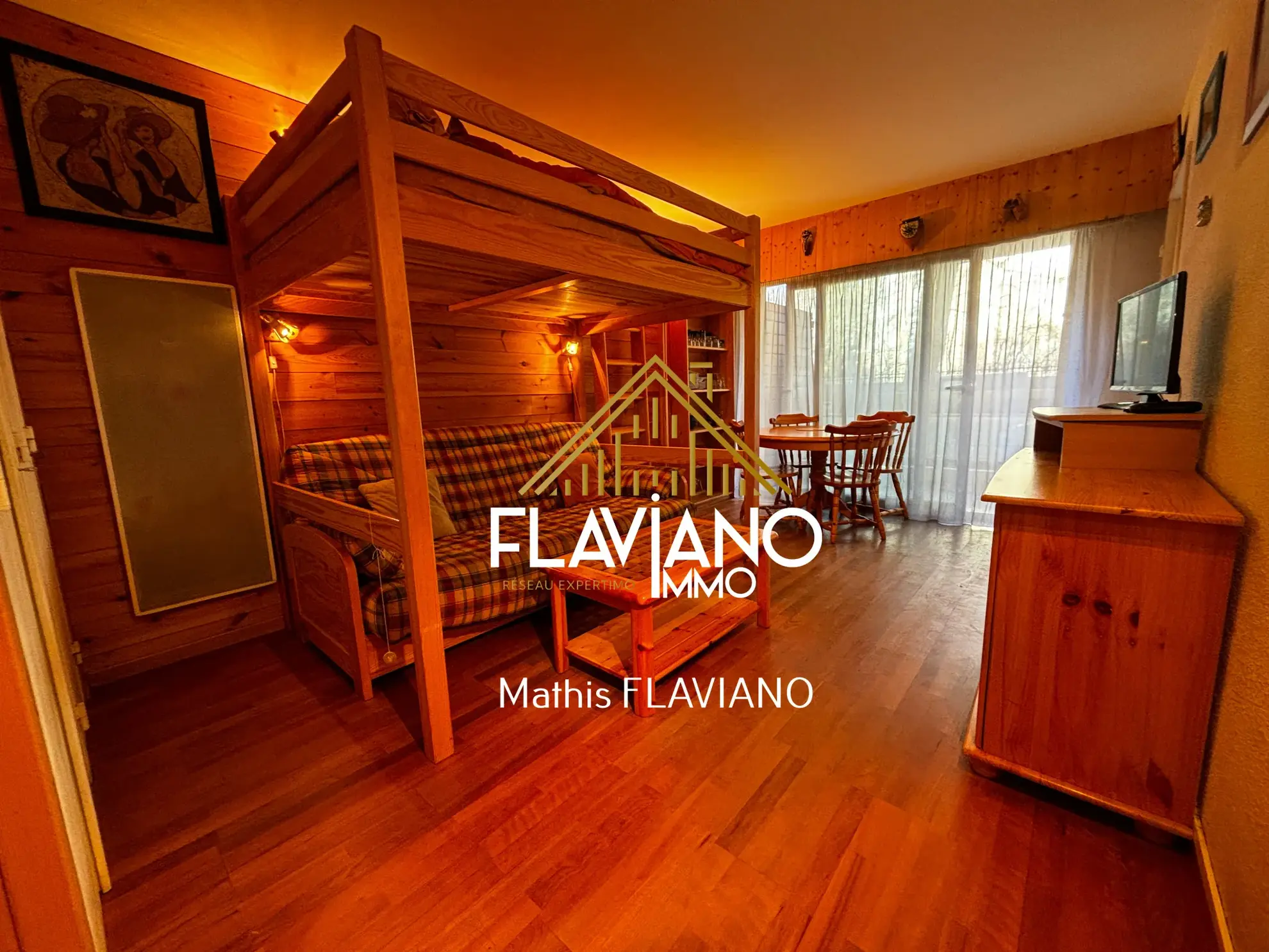 Studio à vendre à Barcelonnette, résidence de standing avec terrasse et parking gratuit 