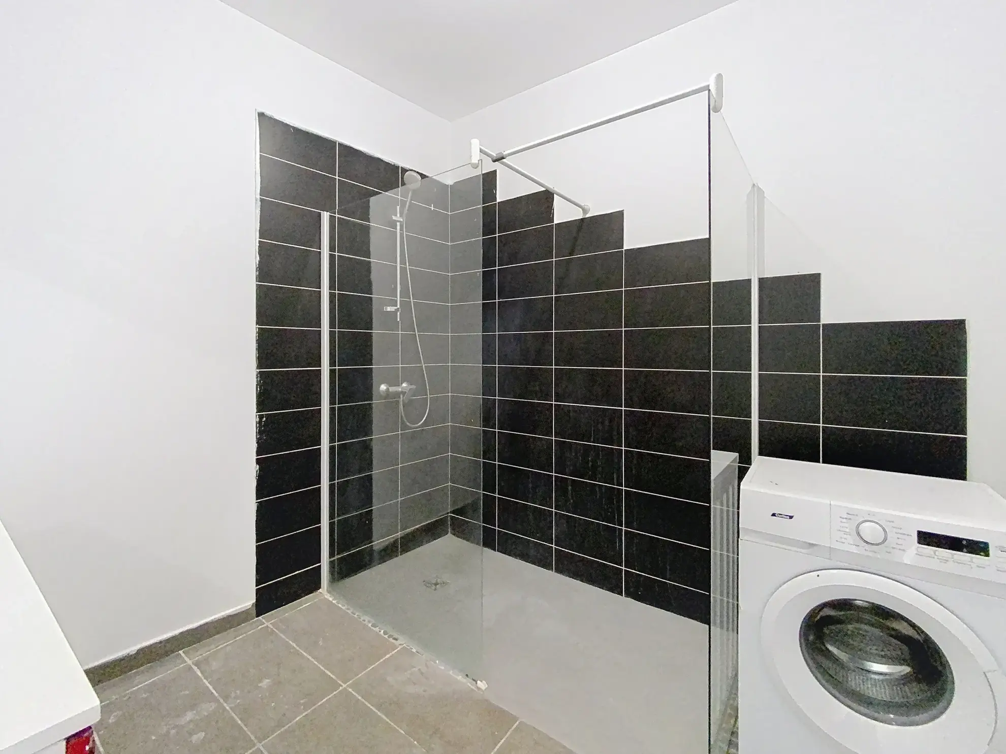 Appartement 3 pièces avec terrasse à St Étienne proche commodités 