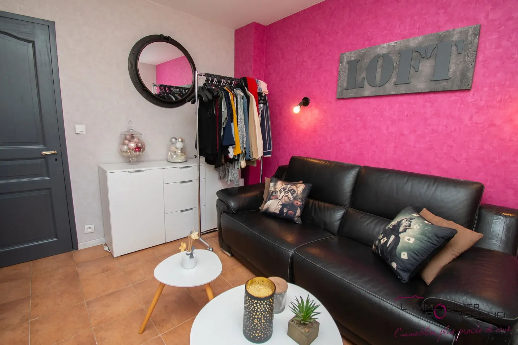 Maison mitoyenne de 127 m² avec terrasse, garage et 5 chambres au centre de Pontarlier 