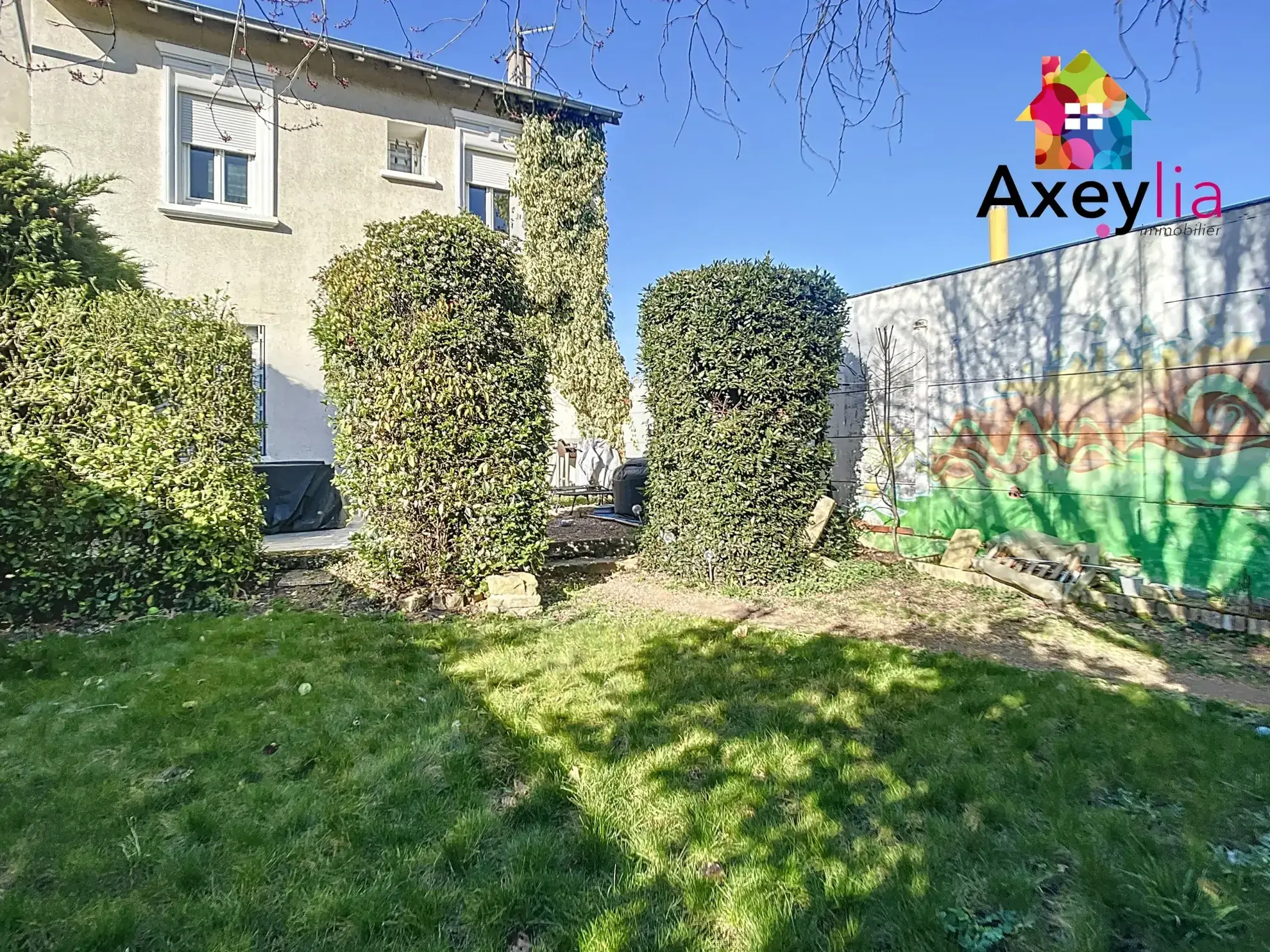 Maison rénovée avec 4 chambres à Roanne proche centre-ville