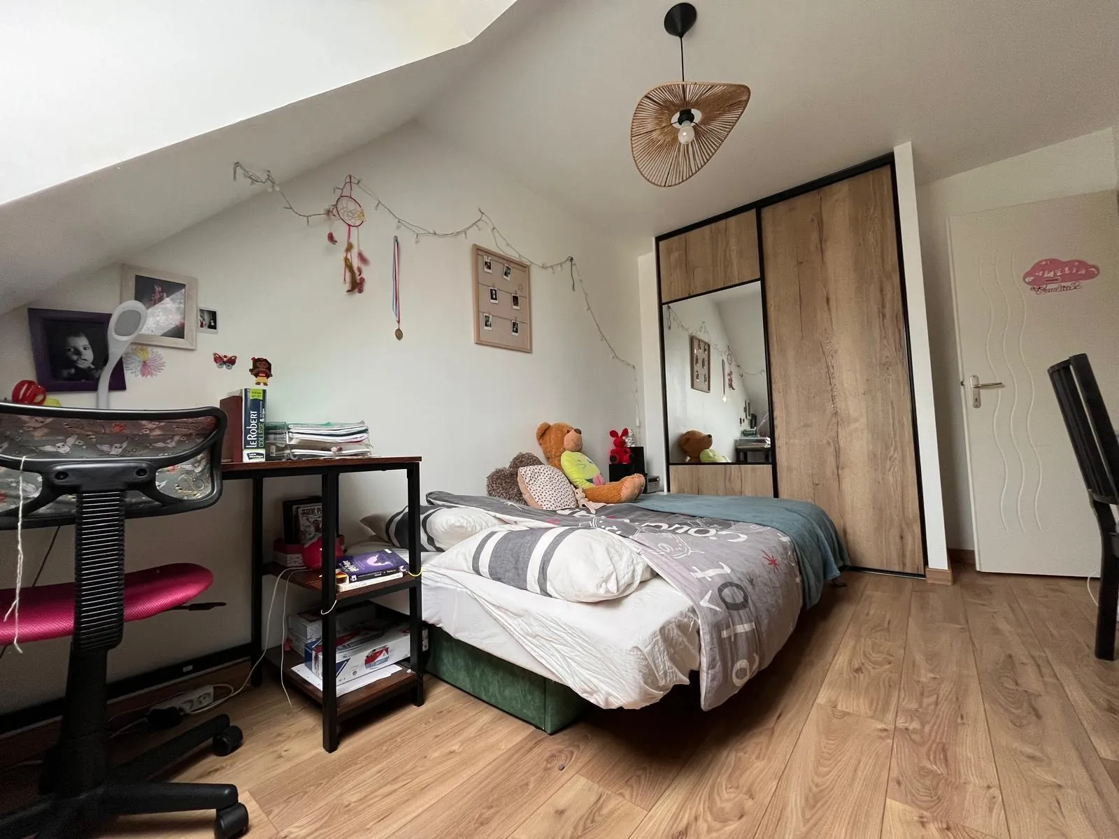 Belle maison T5 construite en 2014 à Saint-Joachim, proche écoles et jardin spacieux 