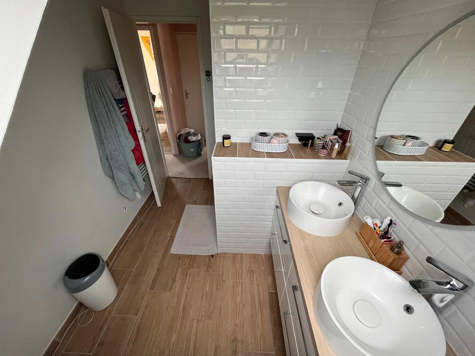 Belle maison T5 construite en 2014 à Saint-Joachim, proche écoles et jardin spacieux 