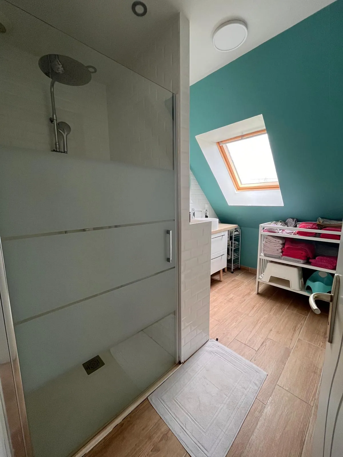 Belle maison T5 construite en 2014 à Saint-Joachim, proche écoles et jardin spacieux 