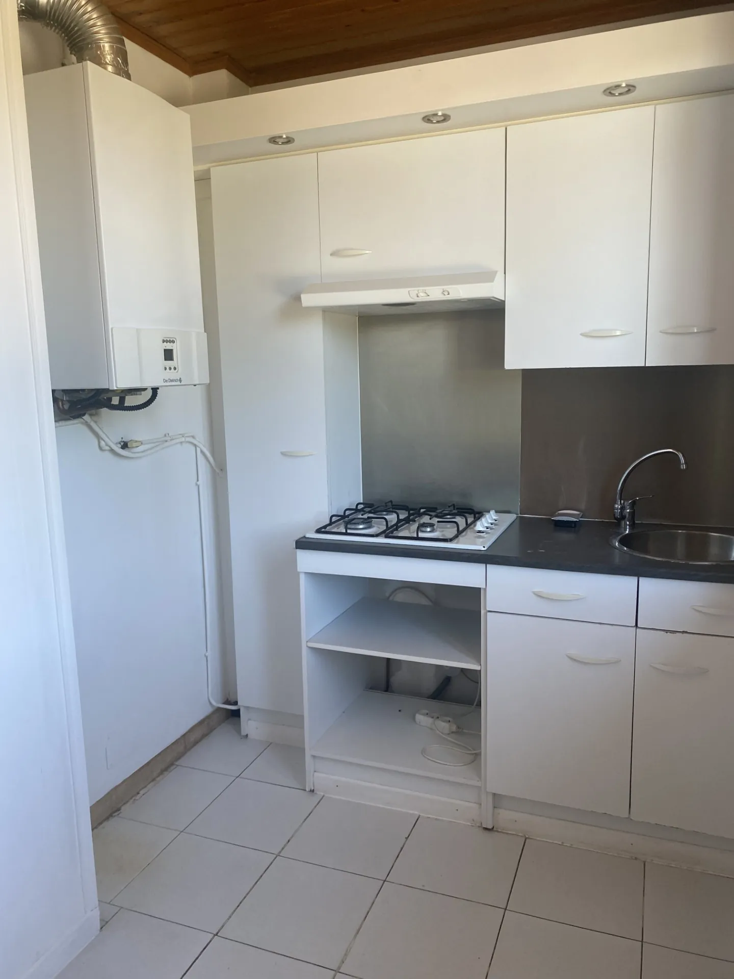 Appartement T2 avec vue montagne à Bolquère (66210) – Dernier étage et balcon 