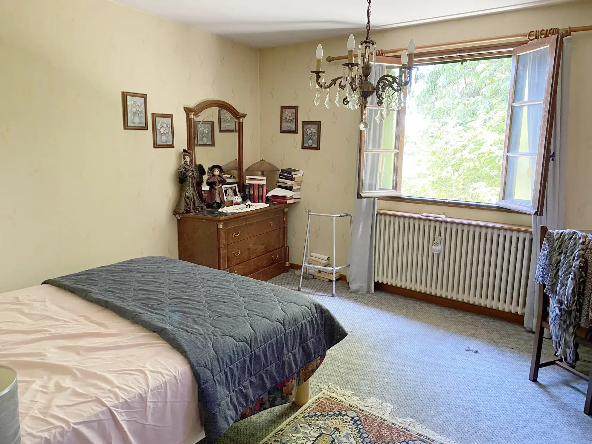 Maison lumineuse avec jardin, véranda et garage à Vieux-Charmont-Nommay 