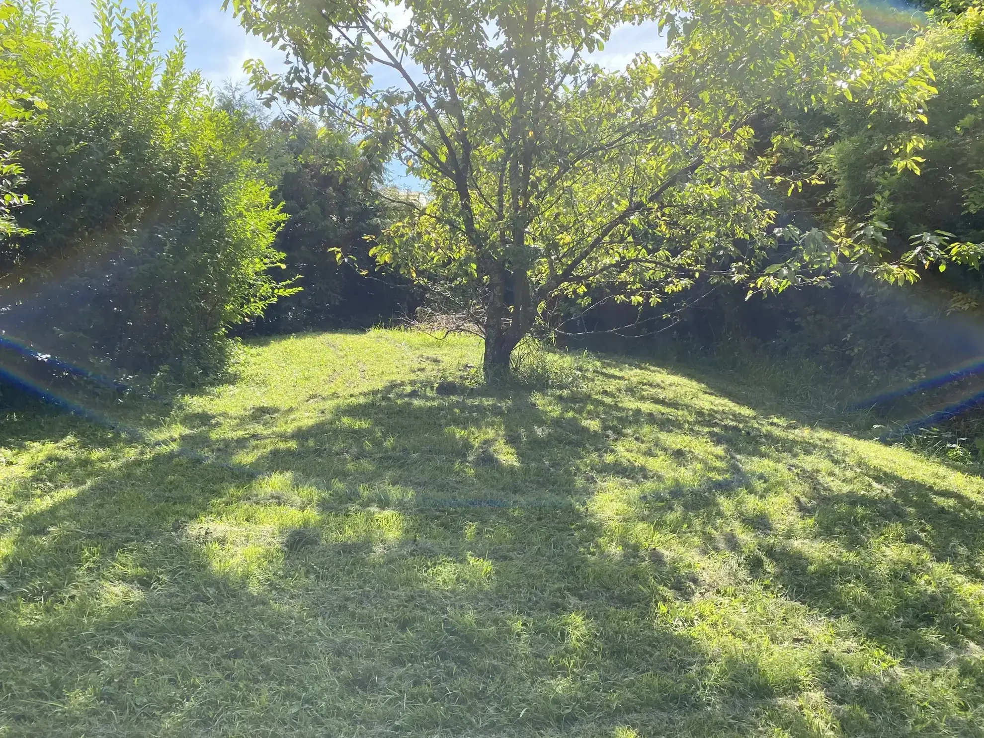 Maison lumineuse avec jardin, véranda et garage à Vieux-Charmont-Nommay 