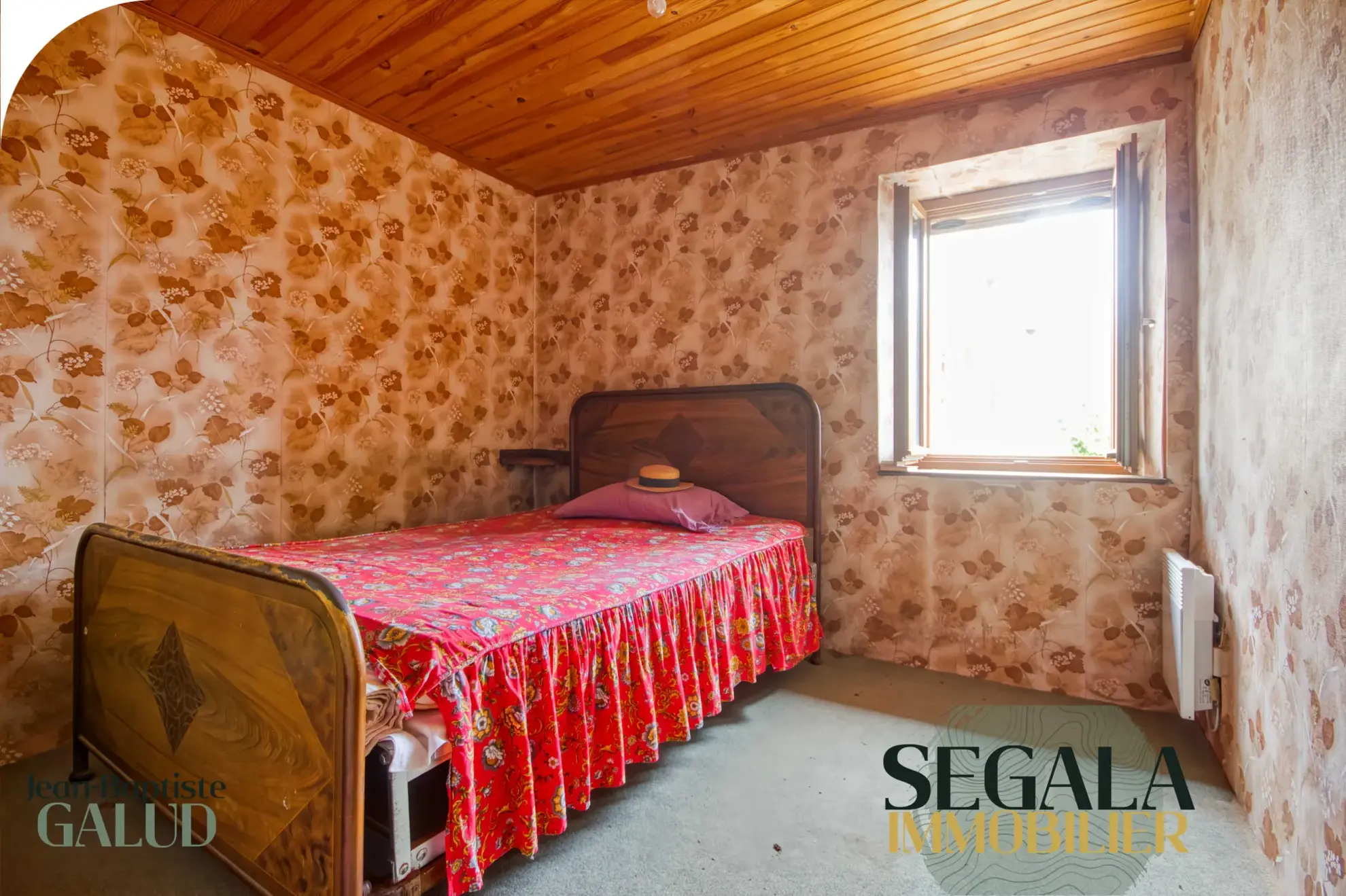 Charmante maison de village à Montirat avec garage, jardin et fibre optique 