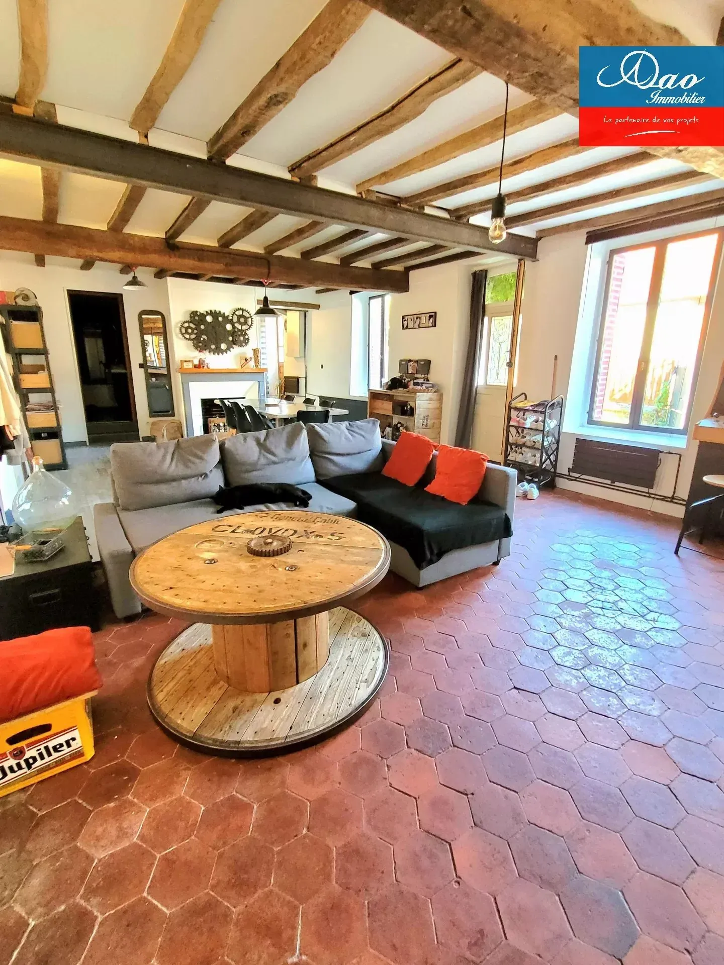 Maison de caractère rénovée à Aix-Villemaur-Palis - 100 m² avec jardin 
