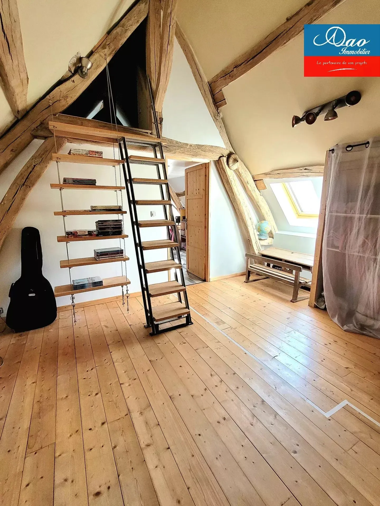 Maison de caractère rénovée à Aix-Villemaur-Palis - 100 m² avec jardin 