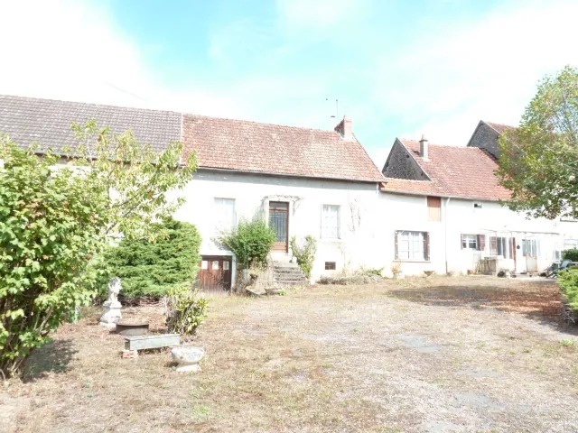 Ferme de pays avec grand terrain à Tintury - Propriété rurale à vendre 