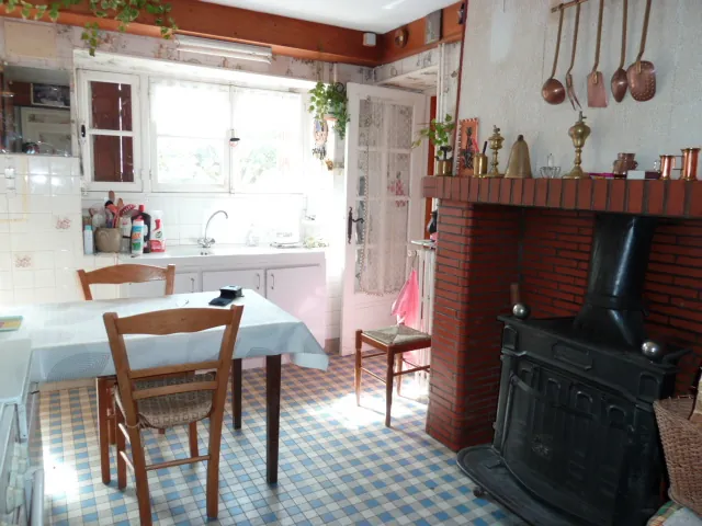 Ferme de pays avec grand terrain à Tintury - Propriété rurale à vendre 