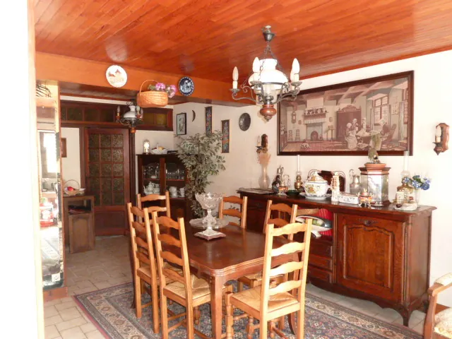 Ferme de pays avec grand terrain à Tintury - Propriété rurale à vendre 