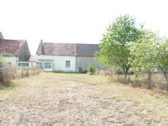Ferme de pays avec grand terrain à Tintury - Propriété rurale à vendre 