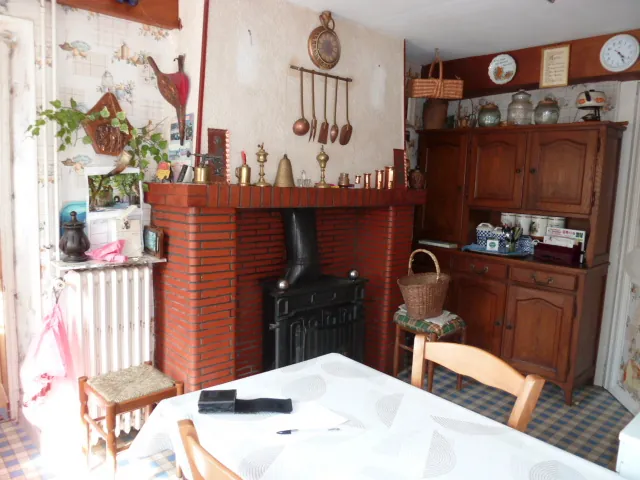 Ferme de pays avec grand terrain à Tintury - Propriété rurale à vendre 