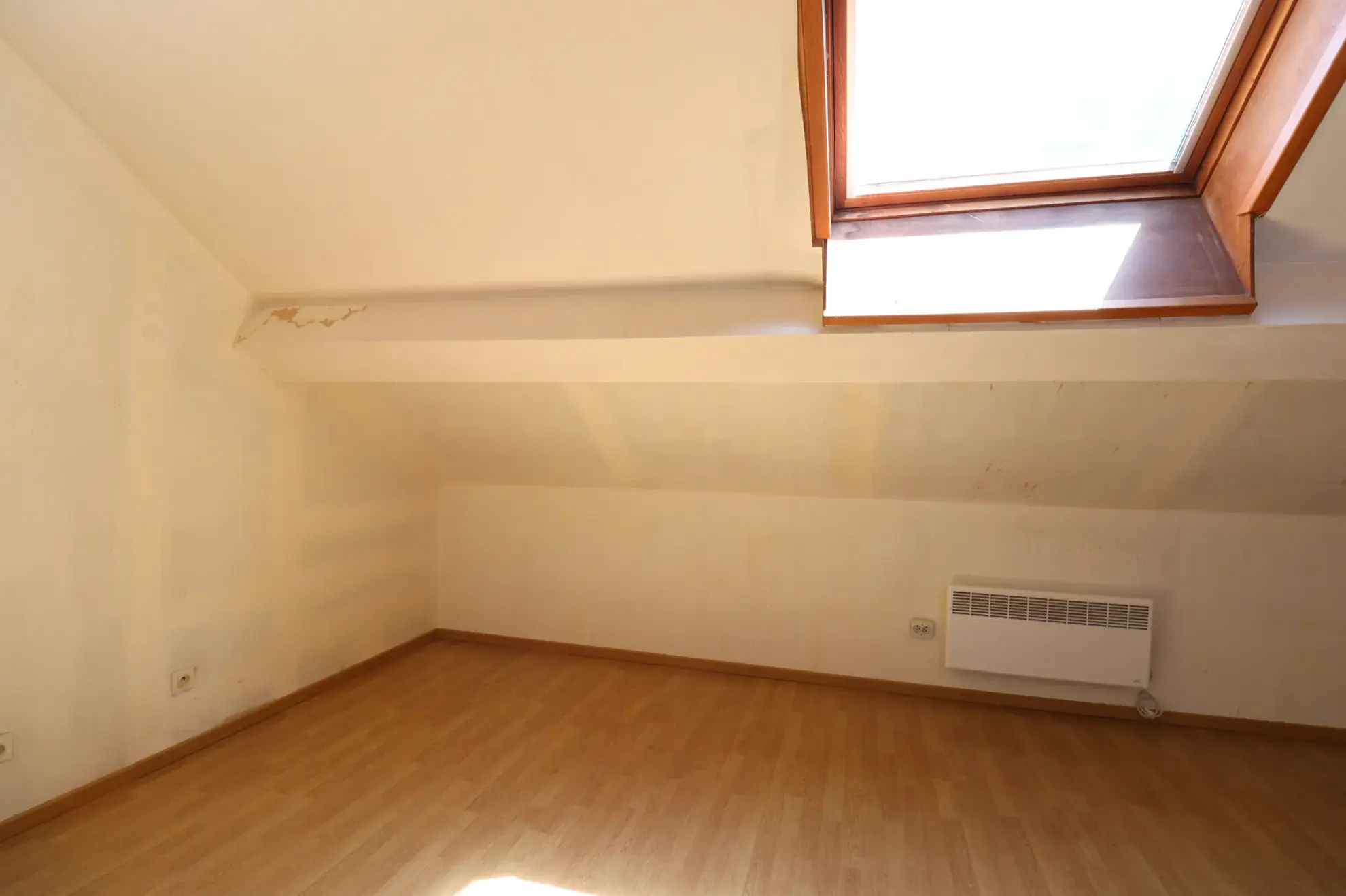 Maison mitoyenne avec jardin à Grenoble – 3 chambres, secteur dynamique 