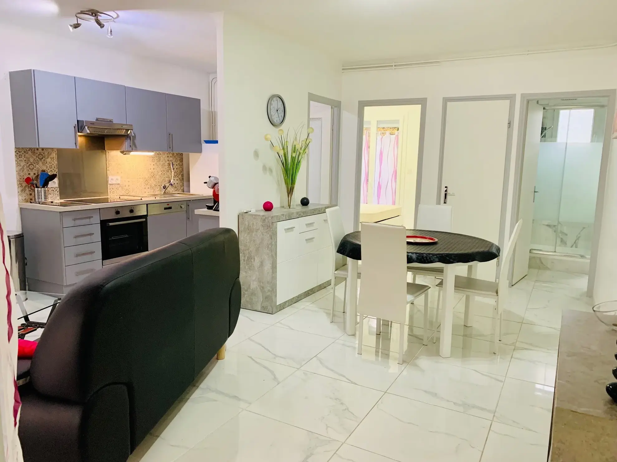 Appartement F3 rénové avec terrasse sud et parking à Amélie-les-Bains-Palalda 