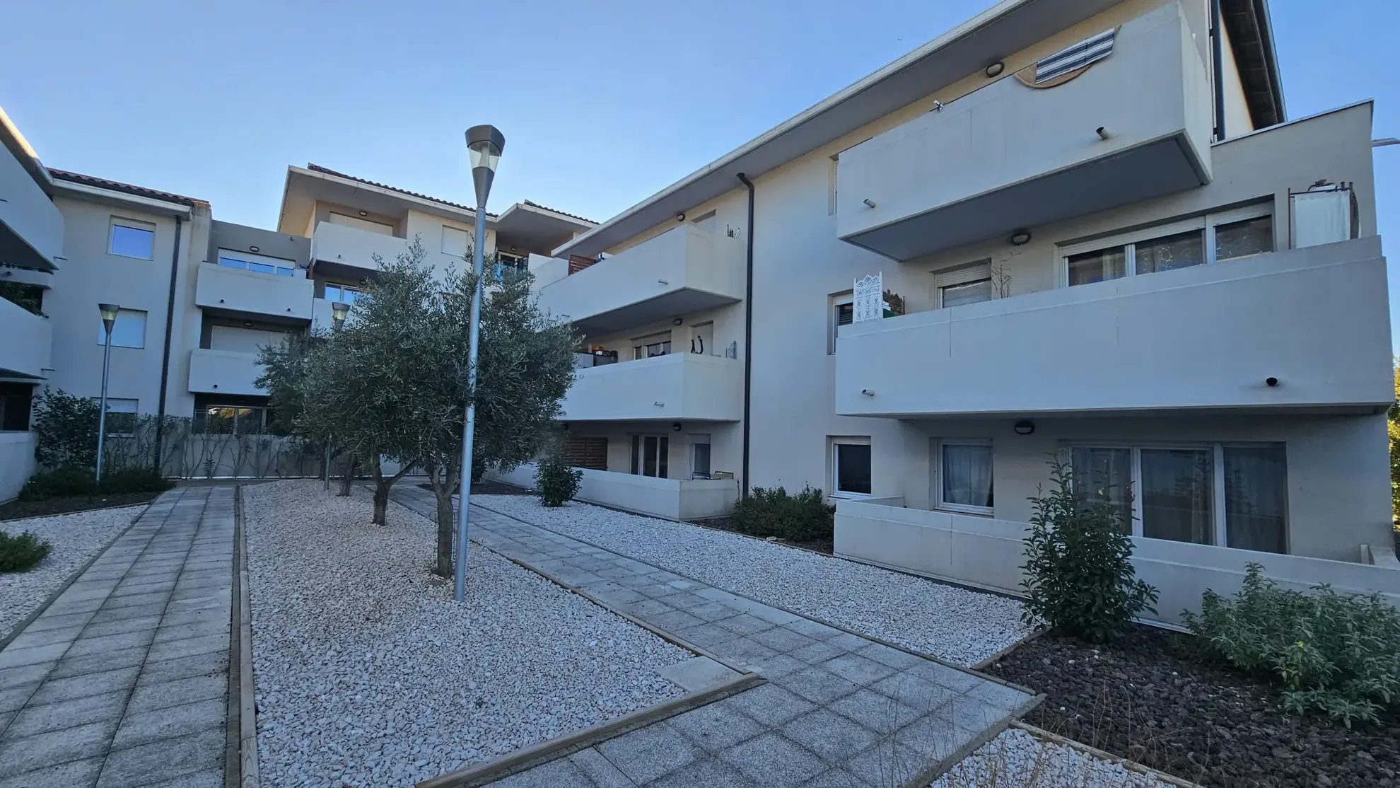 Appartement T2 loué à Gigean - Opportunité d'investissement clés en main