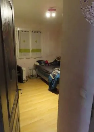 Maison T4 à Nuits en vente aux enchères, jardin et garage, prix départ 38 800 euros 