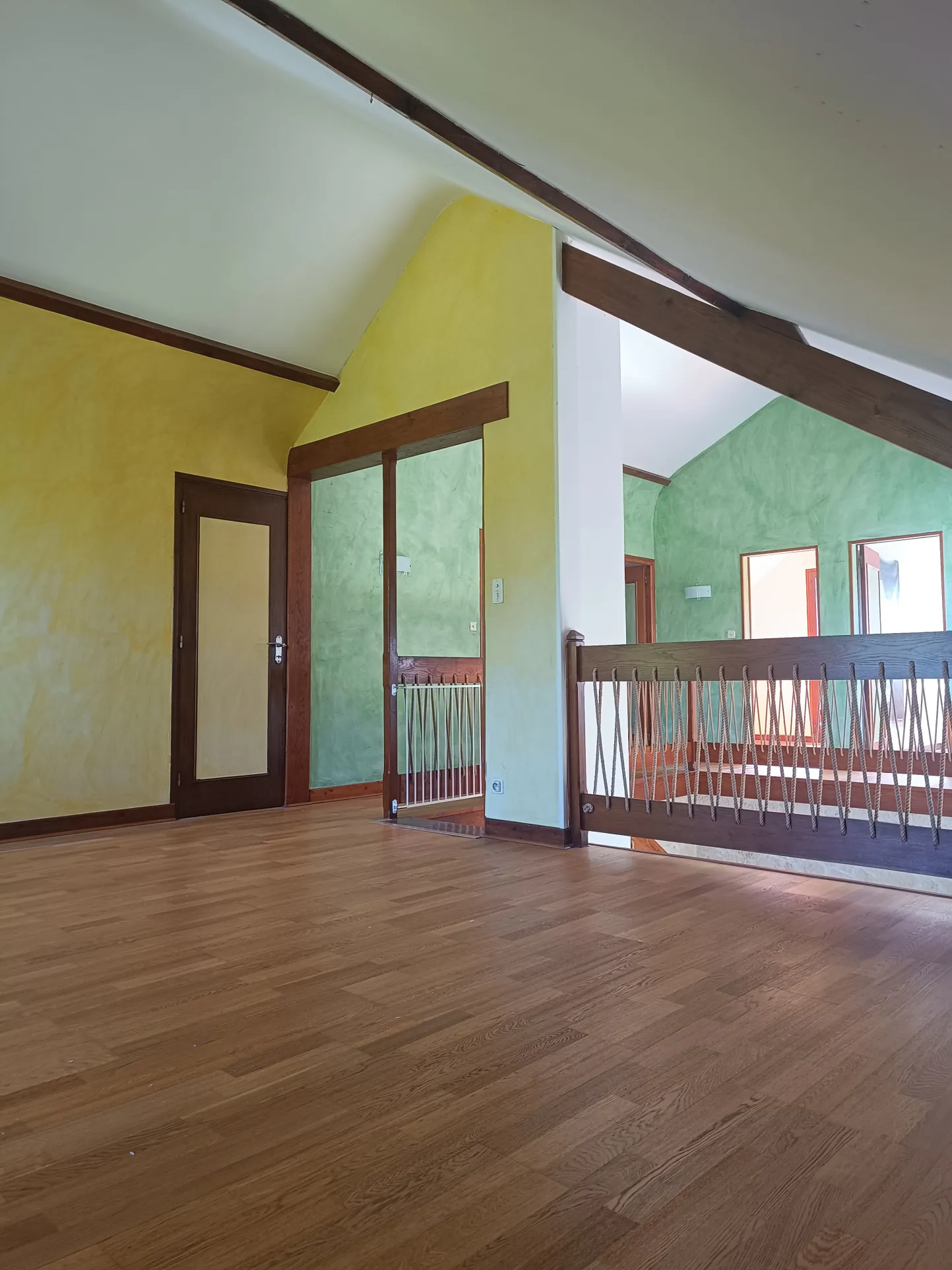 Maison 4 chambres à Vignoux-sur-Barangeon, dans un bourg calme, proche écoles et commerces 