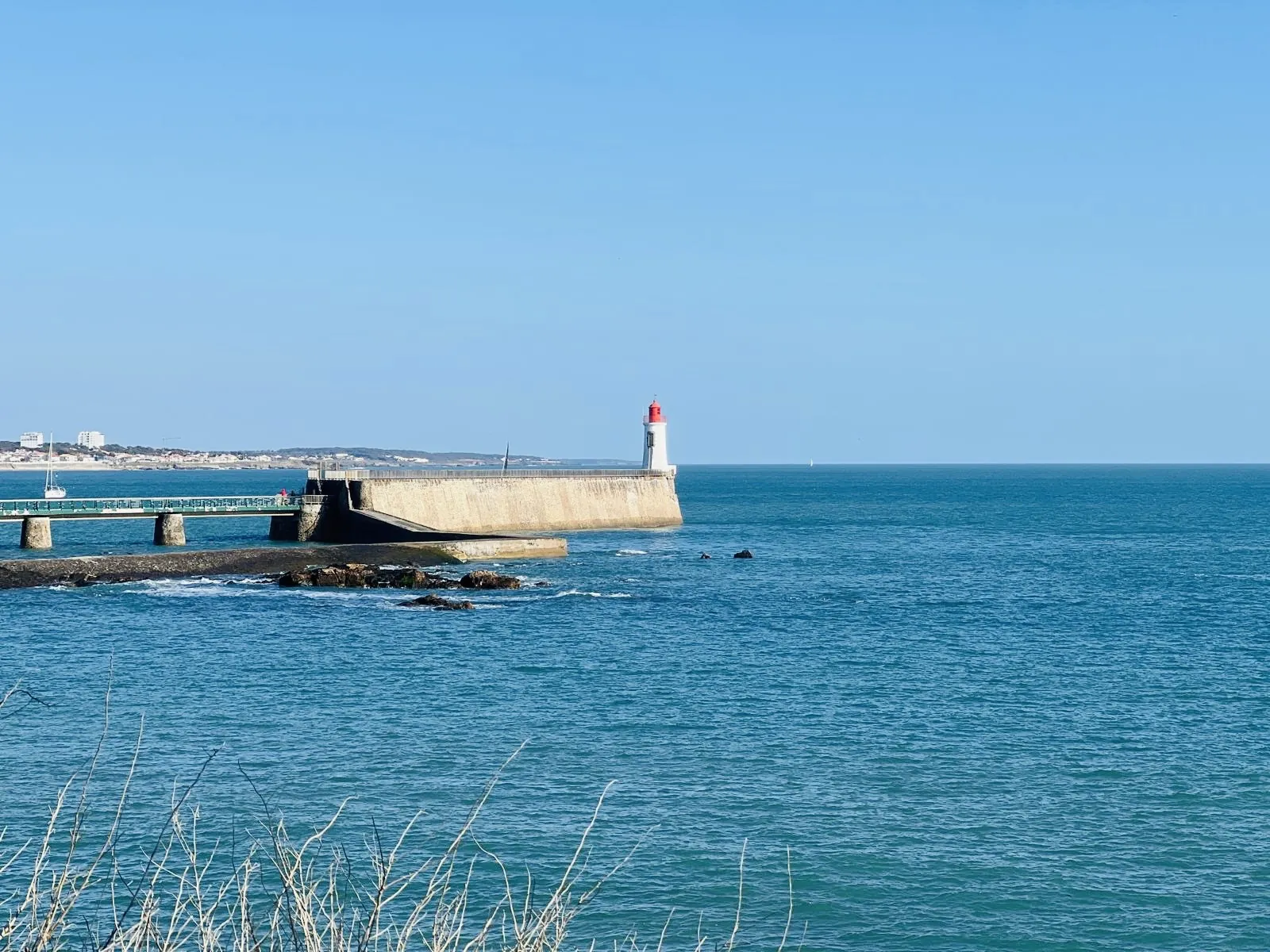 Maison moderne à La Chaume, à 2 pas de la côte sauvage, idéale pour résidence ou investissement
