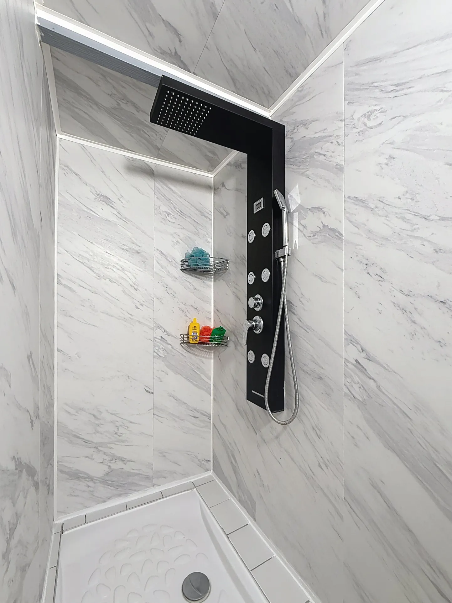 Maison de 91 m² avec 2 chambres, terrasse et garage dans le Parc des Grands Causses 