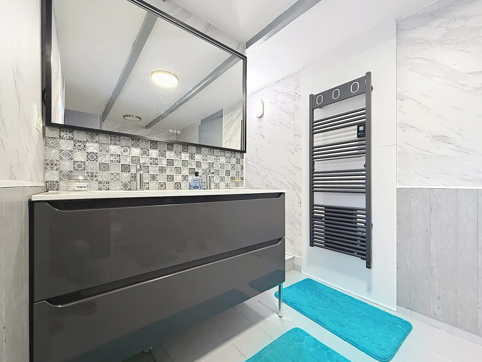 Maison de 91 m² avec 2 chambres, terrasse et garage dans le Parc des Grands Causses 