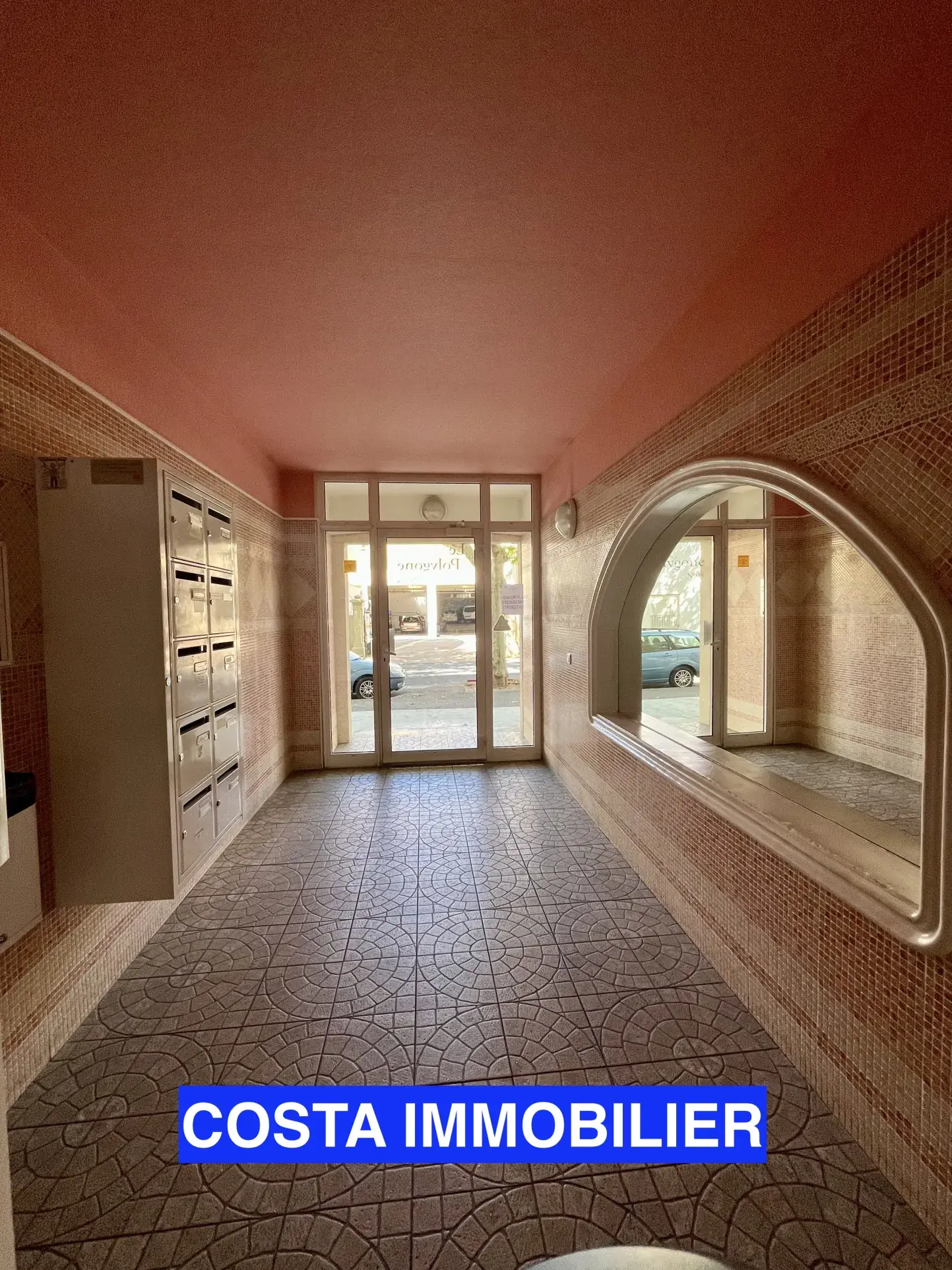 Appartement 2 pièces avec terrasse et garage à Draguignan - Dernier étage 