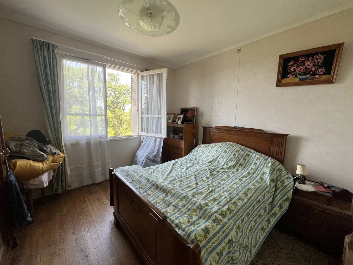 Maison à rénover à Juillac (19350) - Calme et potentiel 