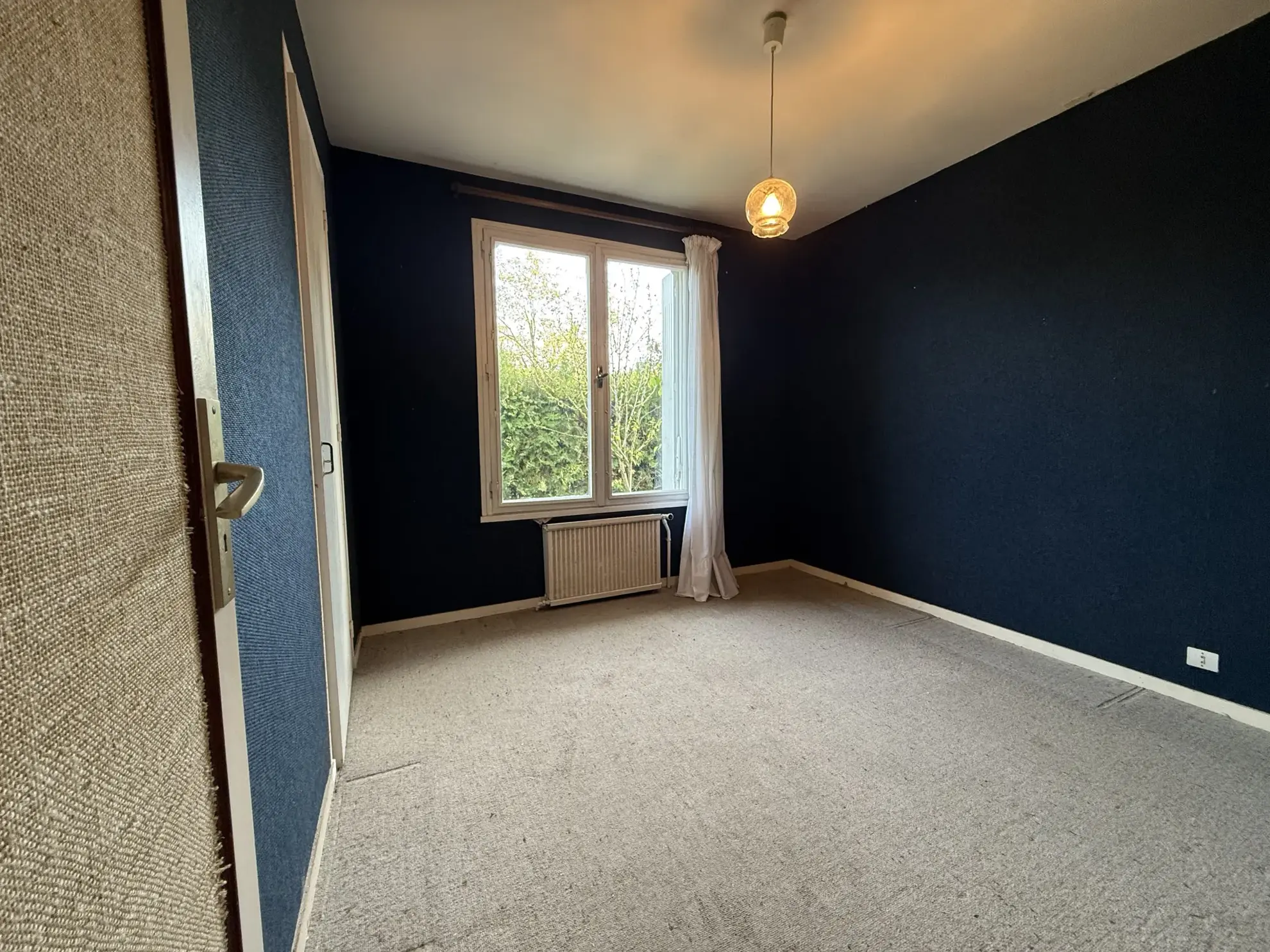 Maison à vendre à Libourne avec 5 chambres, jardin et potentiel locatif élevé 