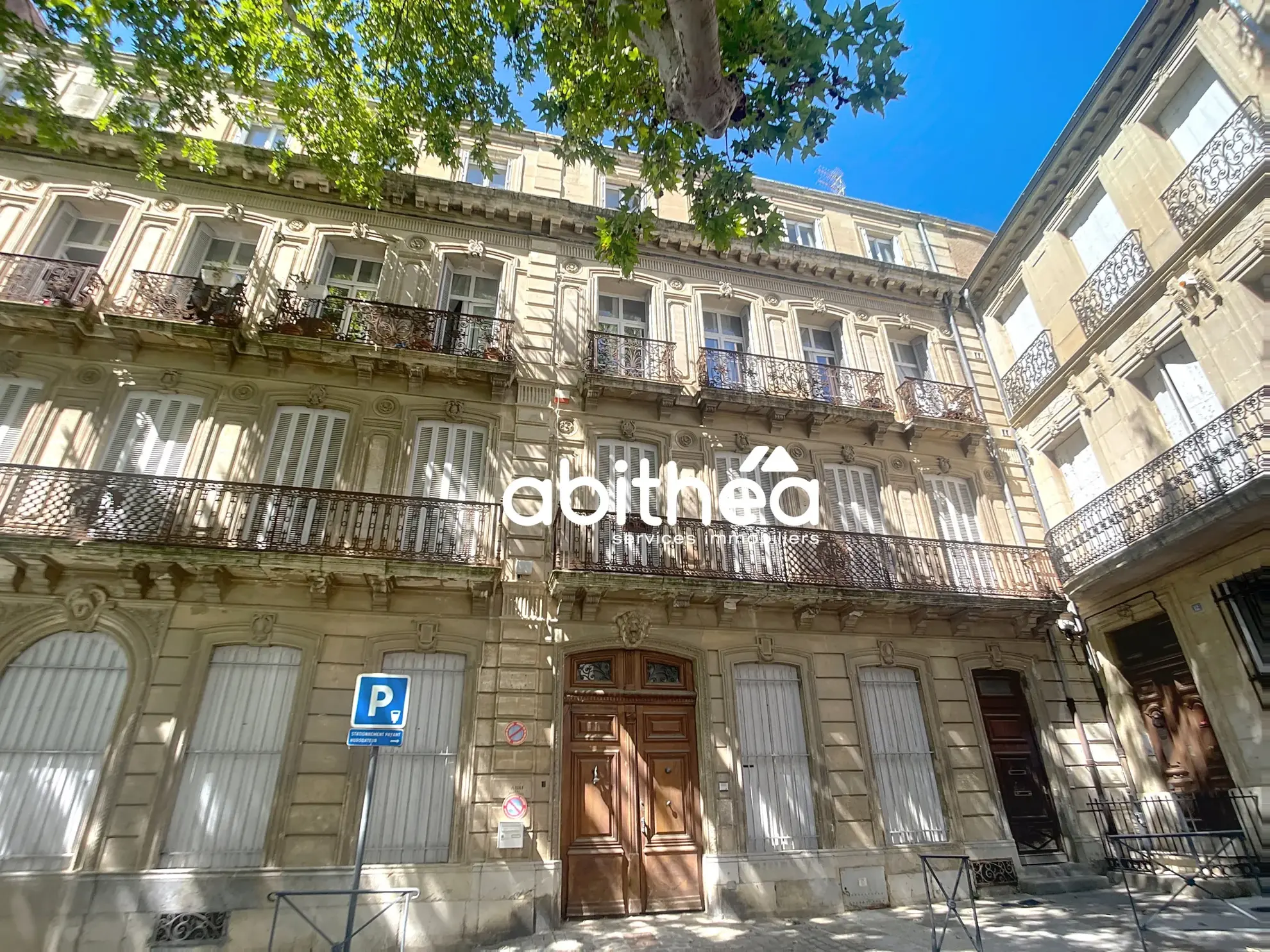 Appartement T5 de 193 m2 avec vue dégagée au centre de Béziers 