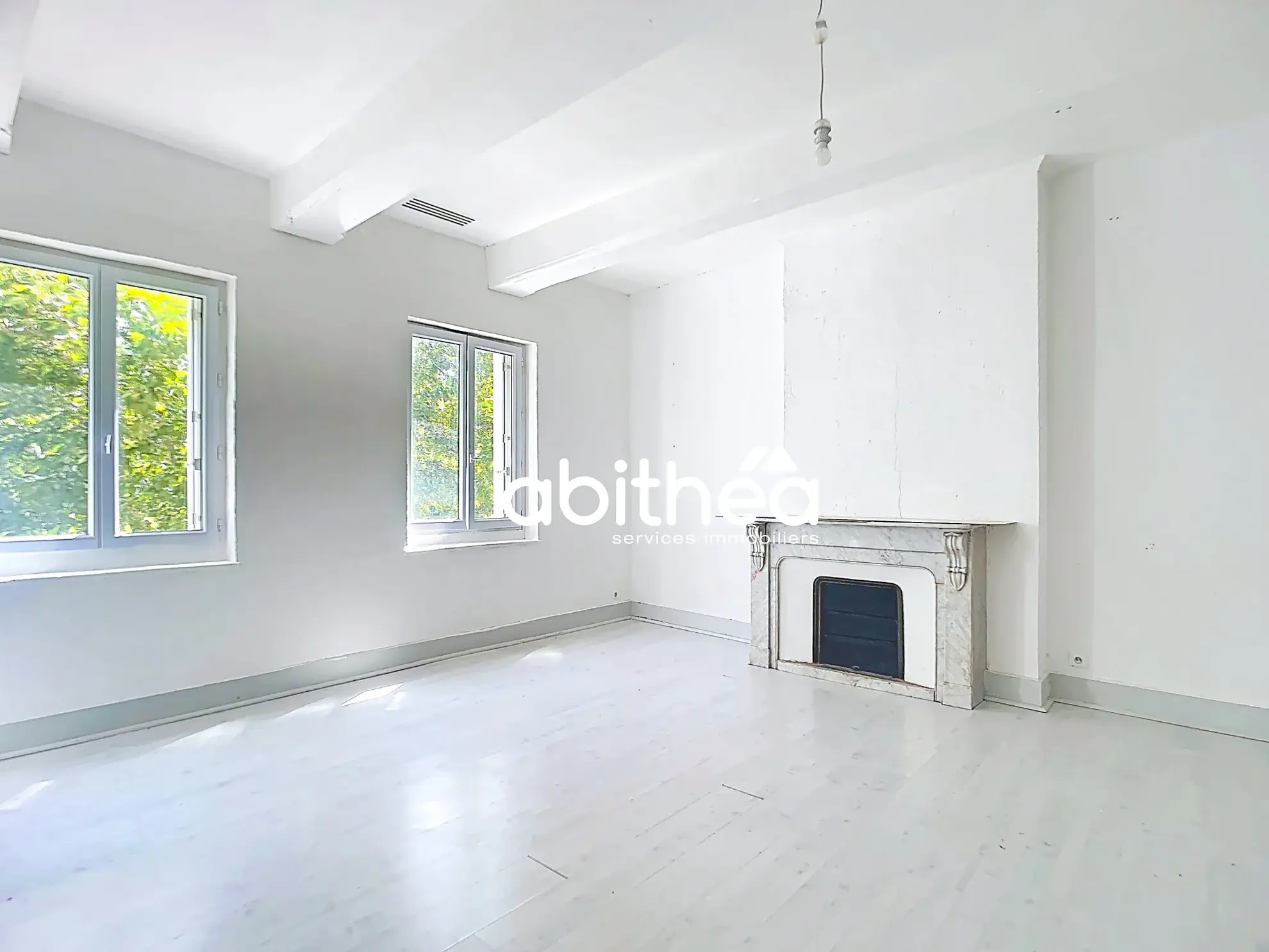 Appartement T5 de 193 m2 avec vue dégagée au centre de Béziers