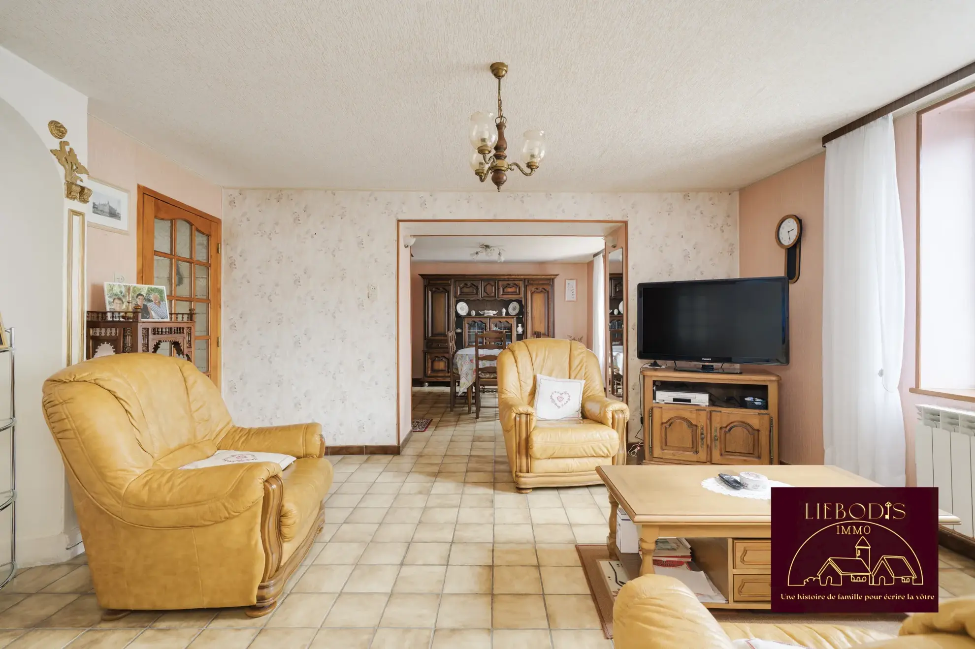 Maison familiale spacieuse avec jardin et dépendance à Haroué près de Bayon 