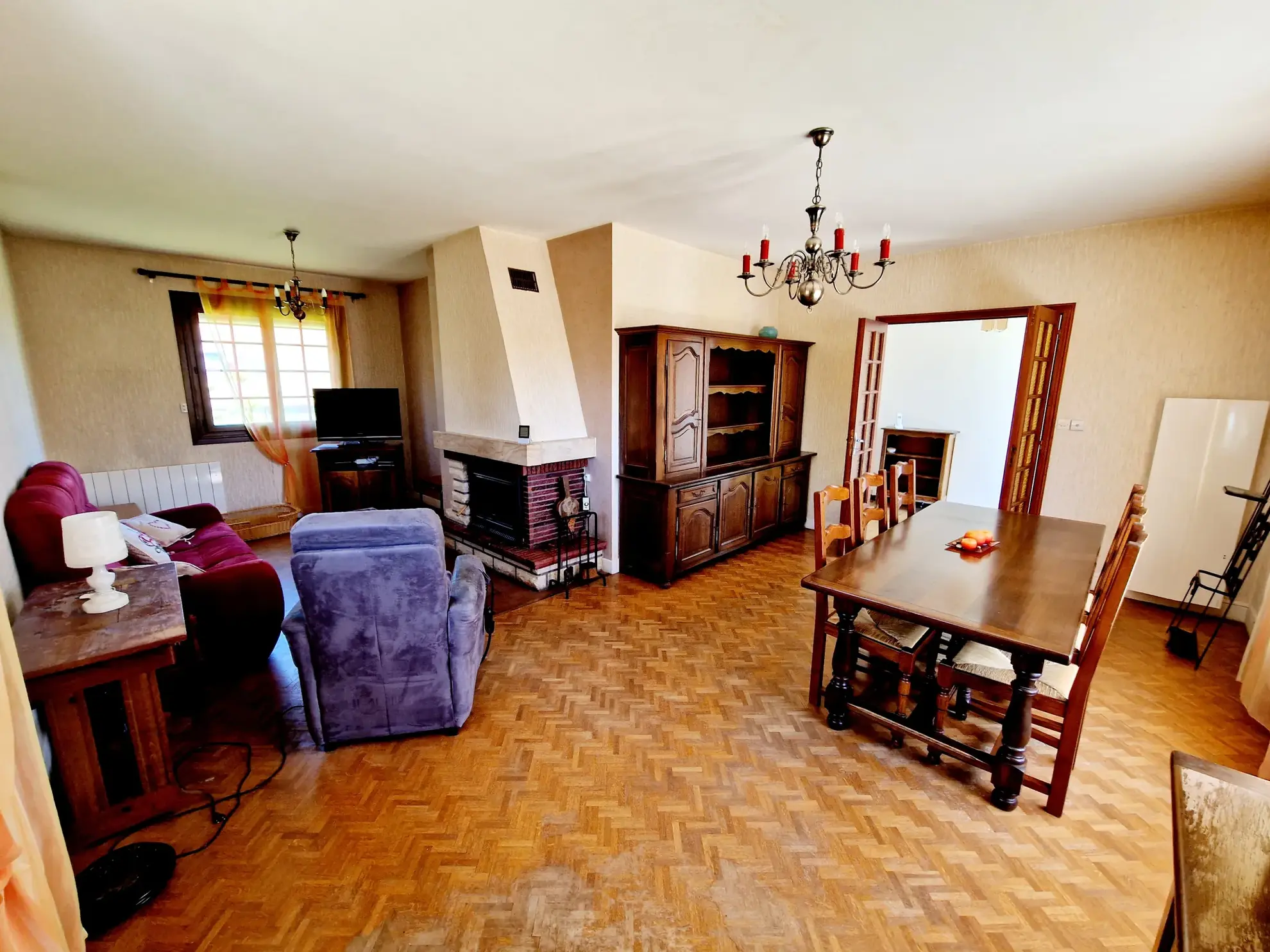 Vente Pavillon T5 de 100 m² avec garage et terrasse à Bourbonne les Bains 