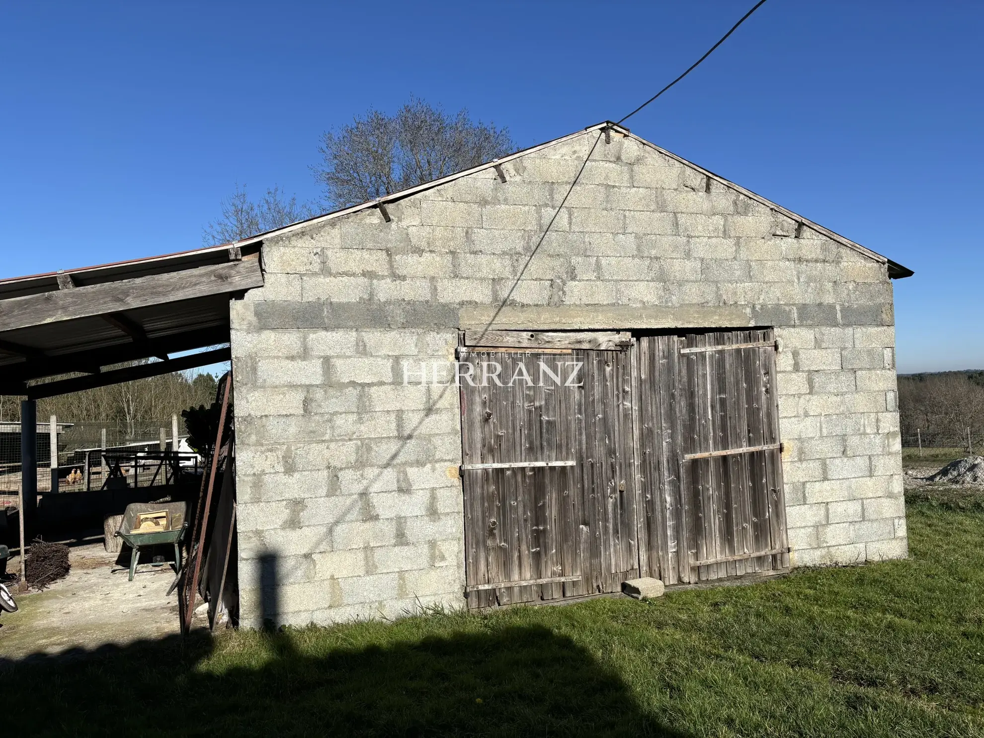 Belle maison de campagne de 123 m² avec grand jardin et dépendance proche de Bordeaux 