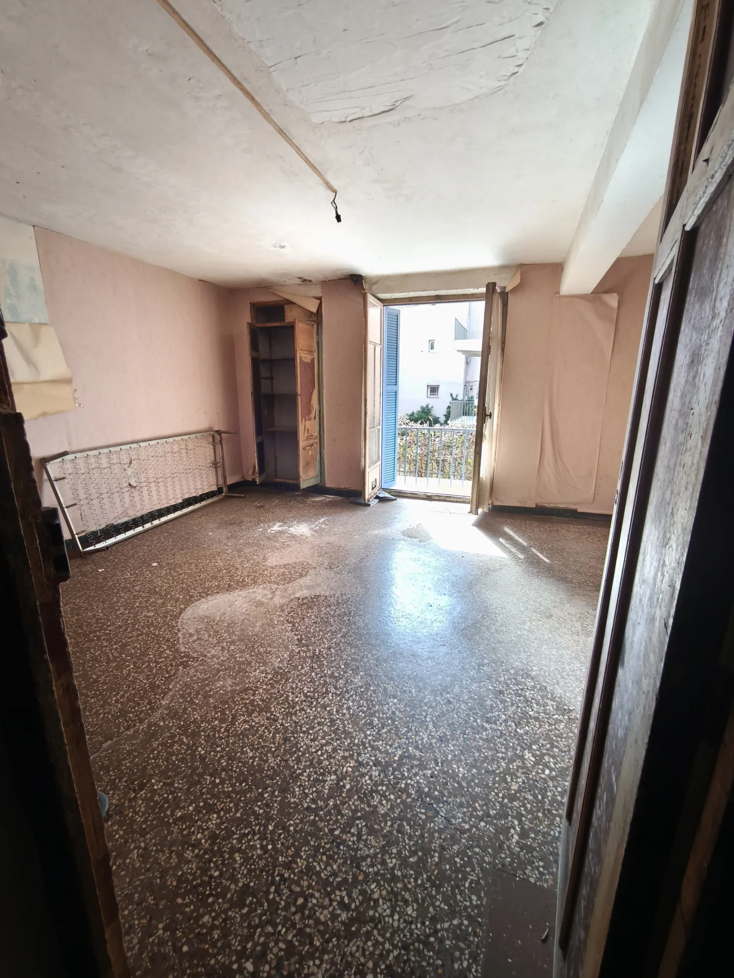 Appartement duplex à Porticcio proche plage du Trotel à rénover - 75 m² 