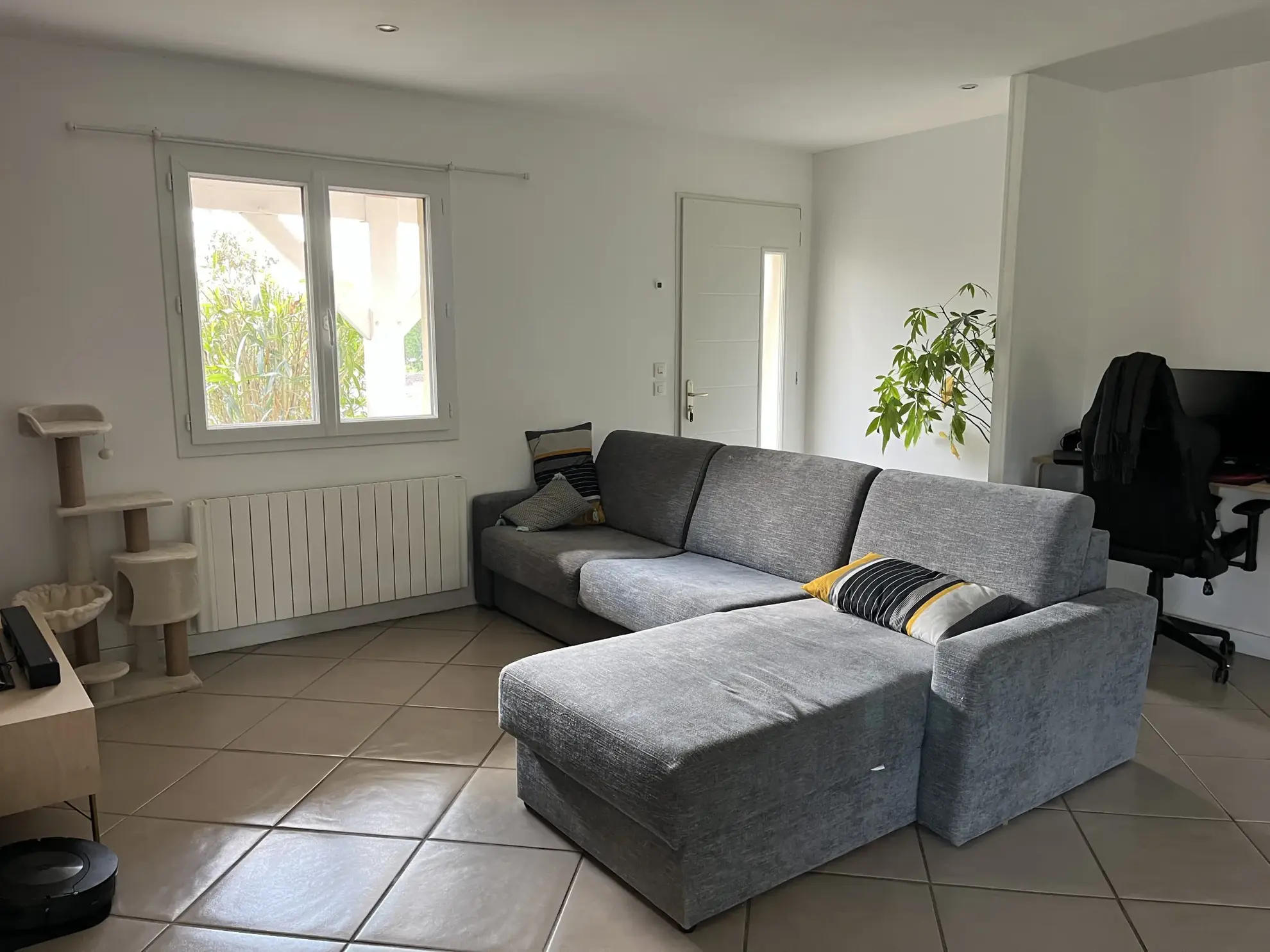 Appartement 2 pièces avec terrasse et jardin au Chesnay Rocquencourt 