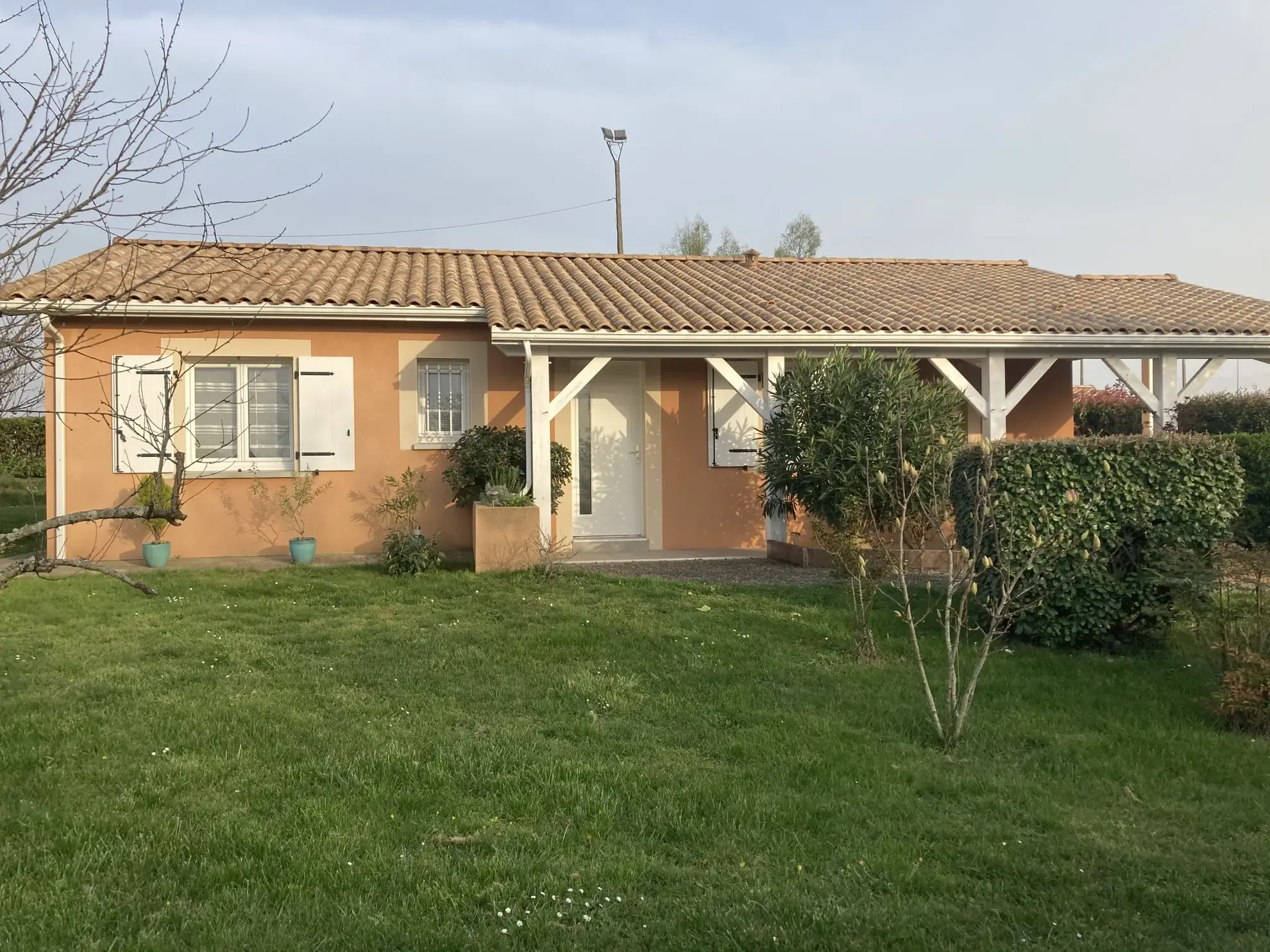 Appartement 2 pièces avec terrasse et jardin au Chesnay Rocquencourt