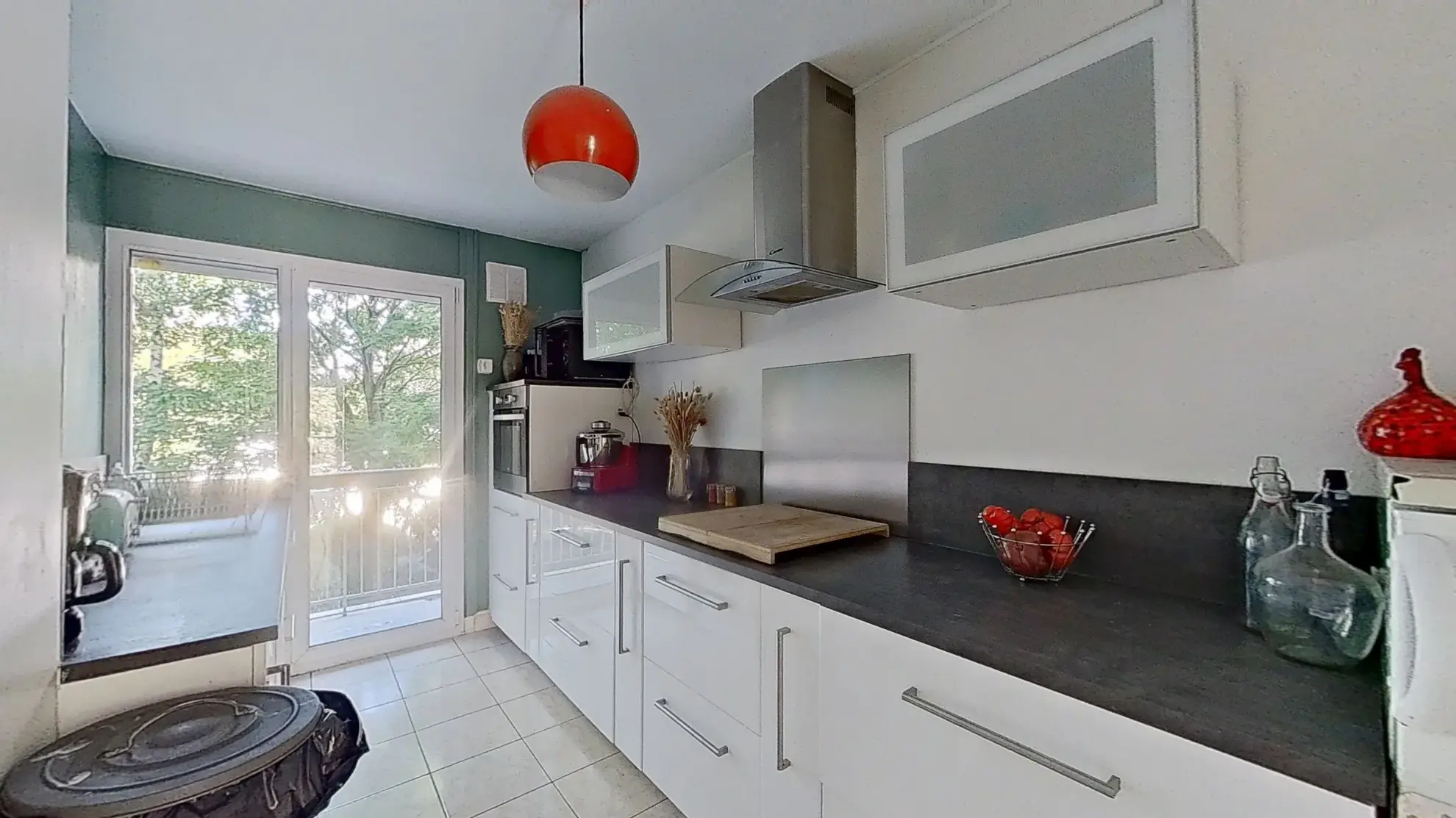 À vendre appartement lumineux de 71,31 m² à Sainte-Foy-lès-Lyon avec Balcons, Cave et Parking 