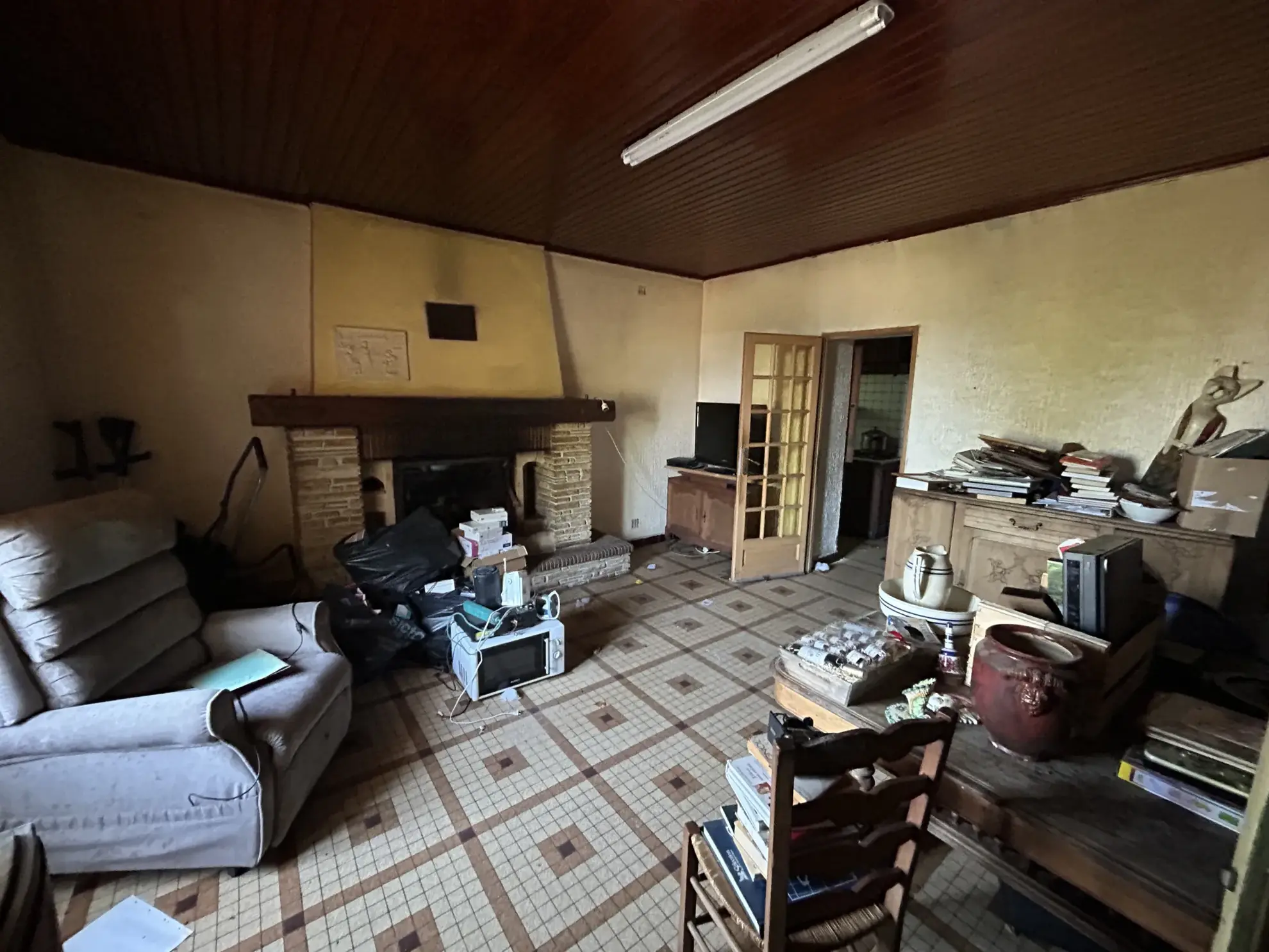 Propriété à rénover de 6 hectares à Langon, potentiel agricole ou équestre 